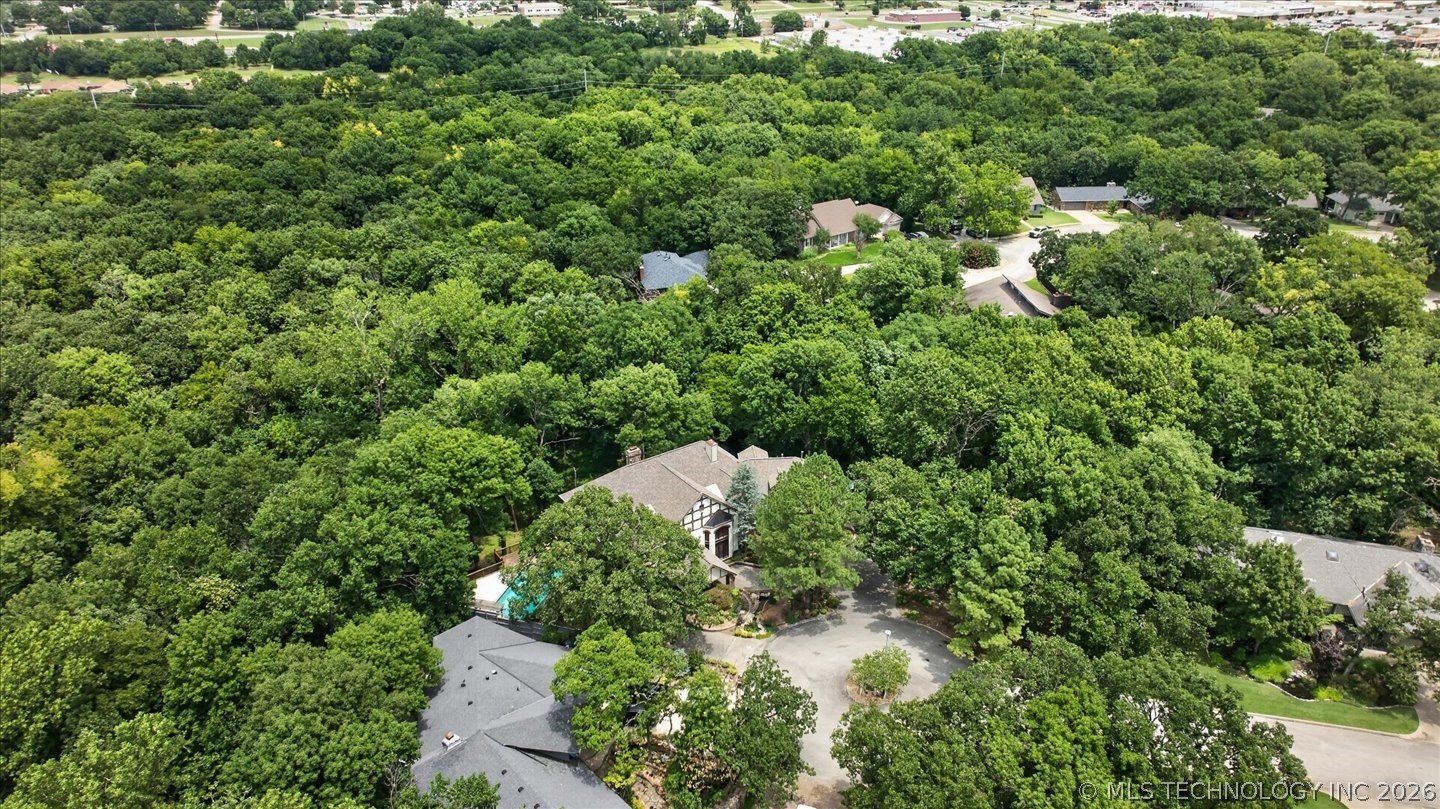 600 Brookhollow Court Property Photo 64