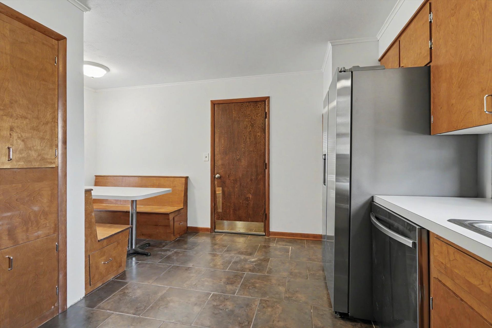 5929 E 26th Street Property Photo 14