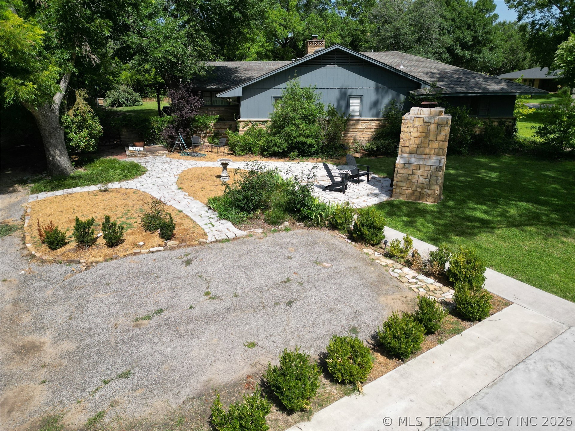 2002 Cloverleaf Place Property Photo 83