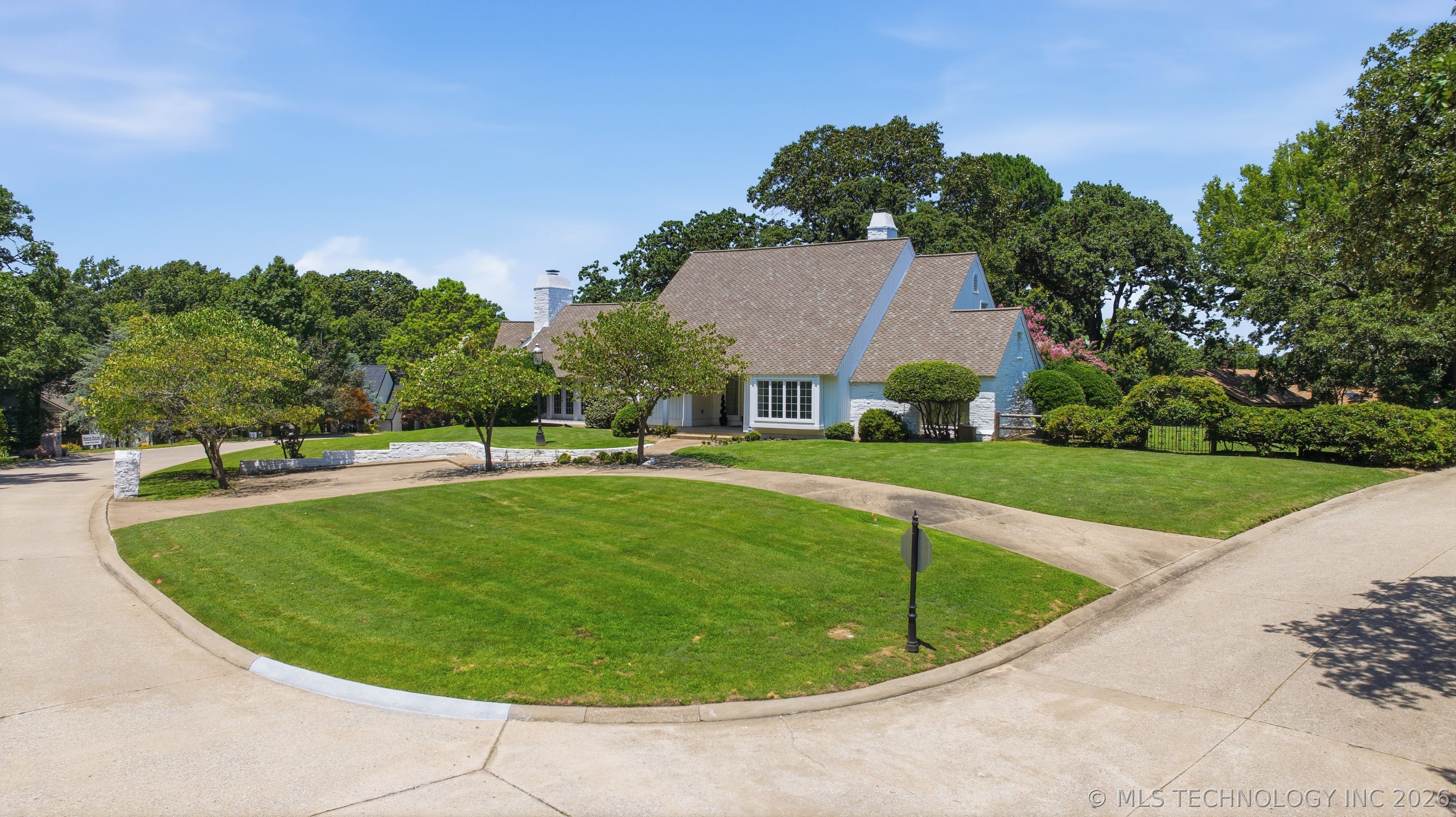 4209 E 98th Street Property Photo 4