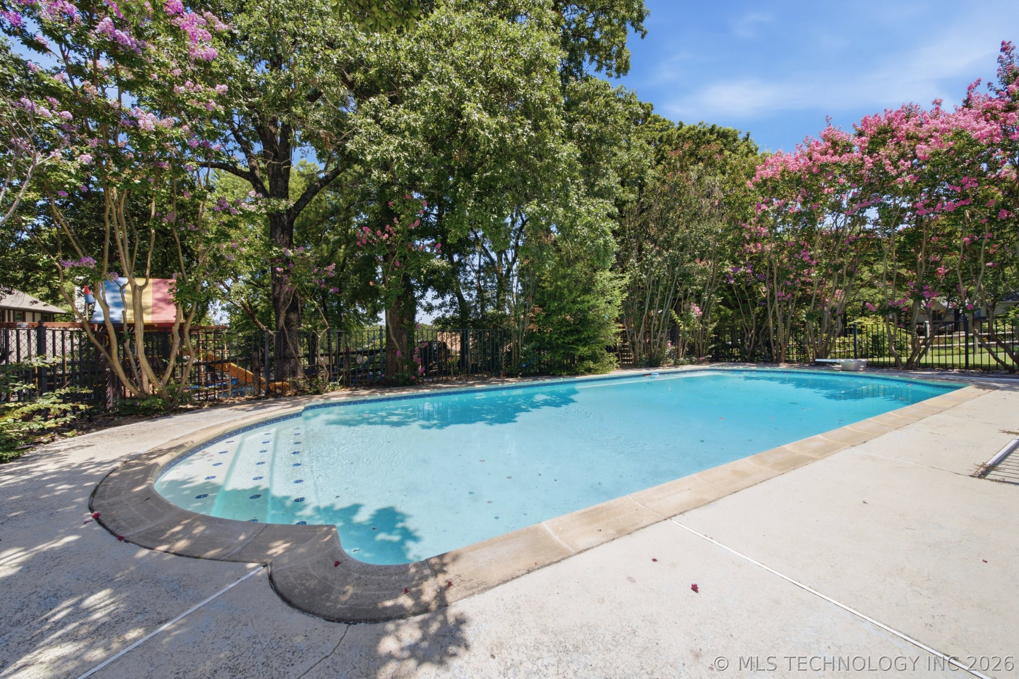 4209 E 98th Street Property Photo 58