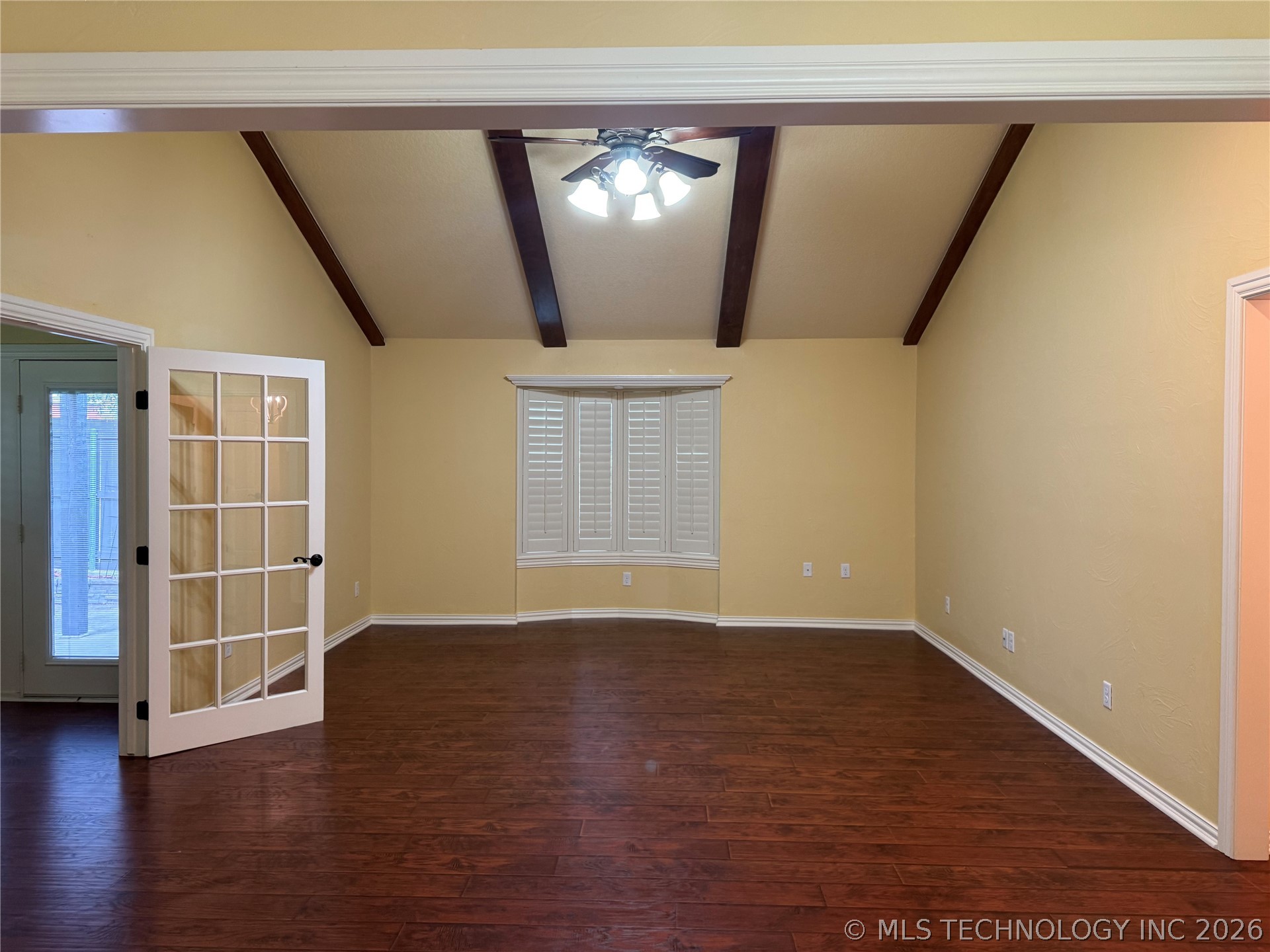 43 Overland Route Property Photo 2