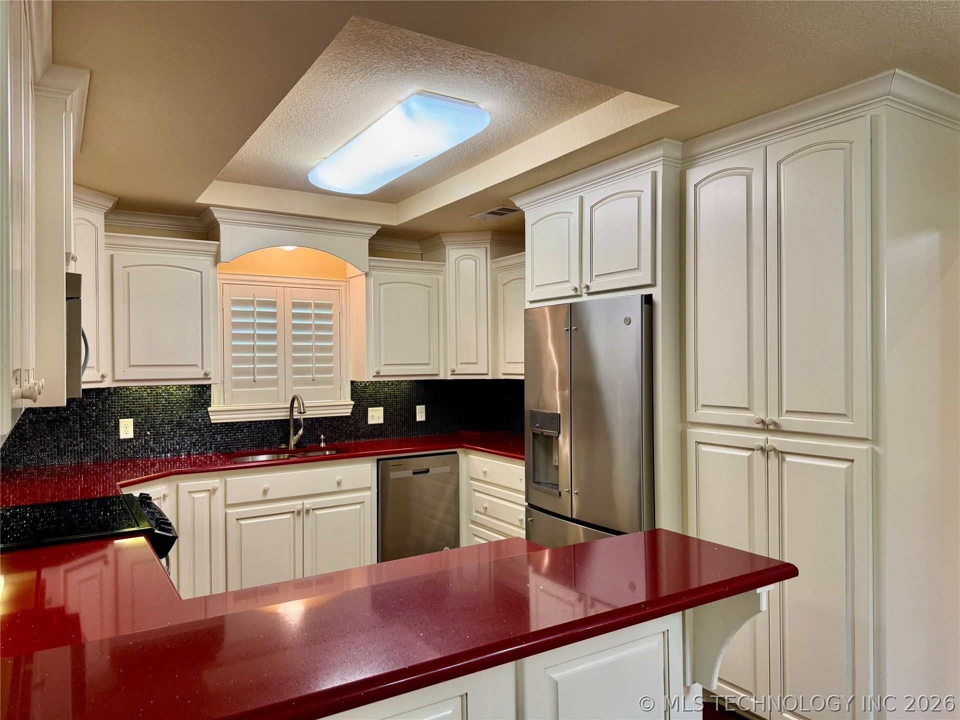 43 Overland Route Property Photo 9
