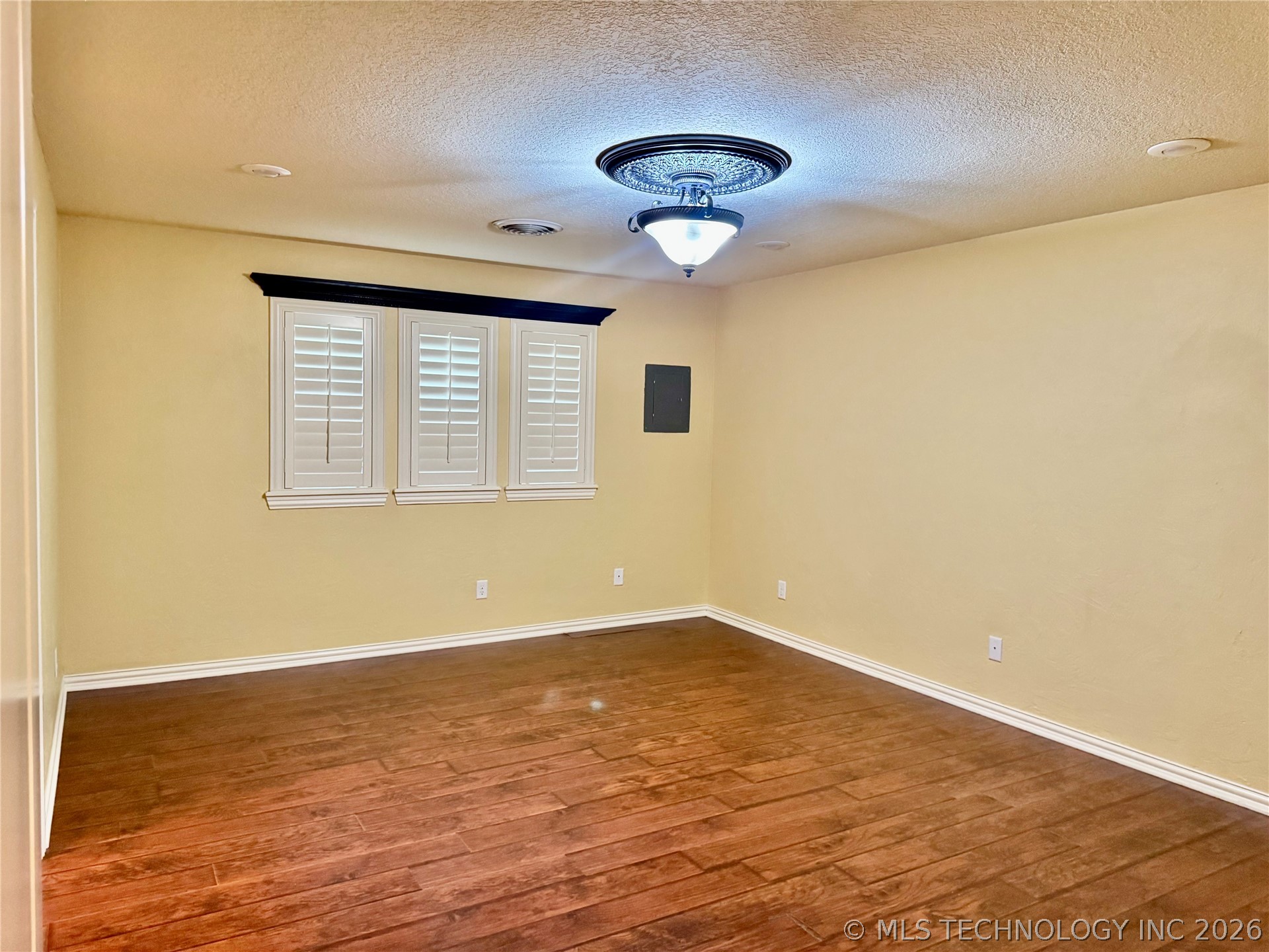 43 Overland Route Property Photo 16