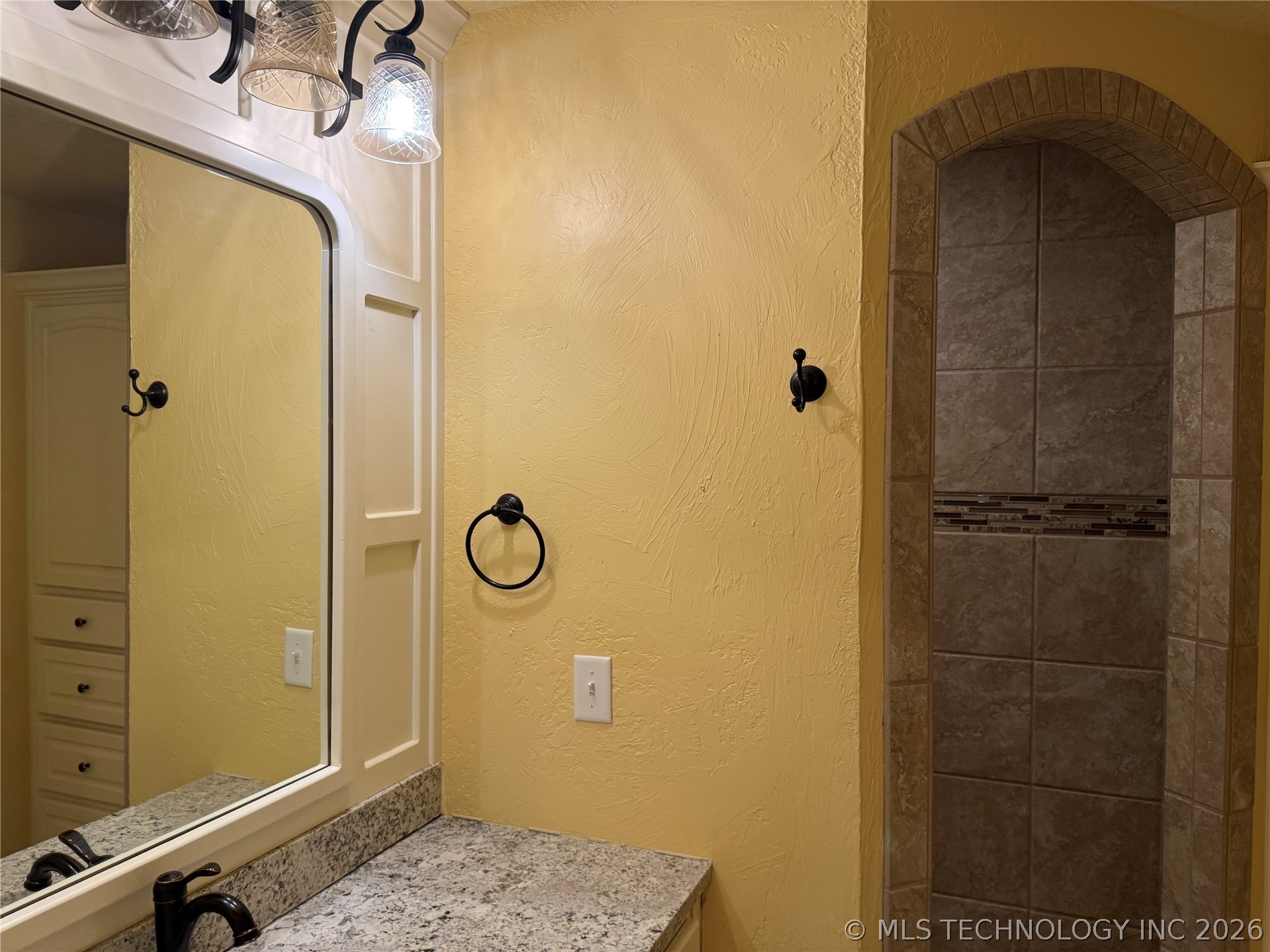 43 Overland Route Property Photo 18