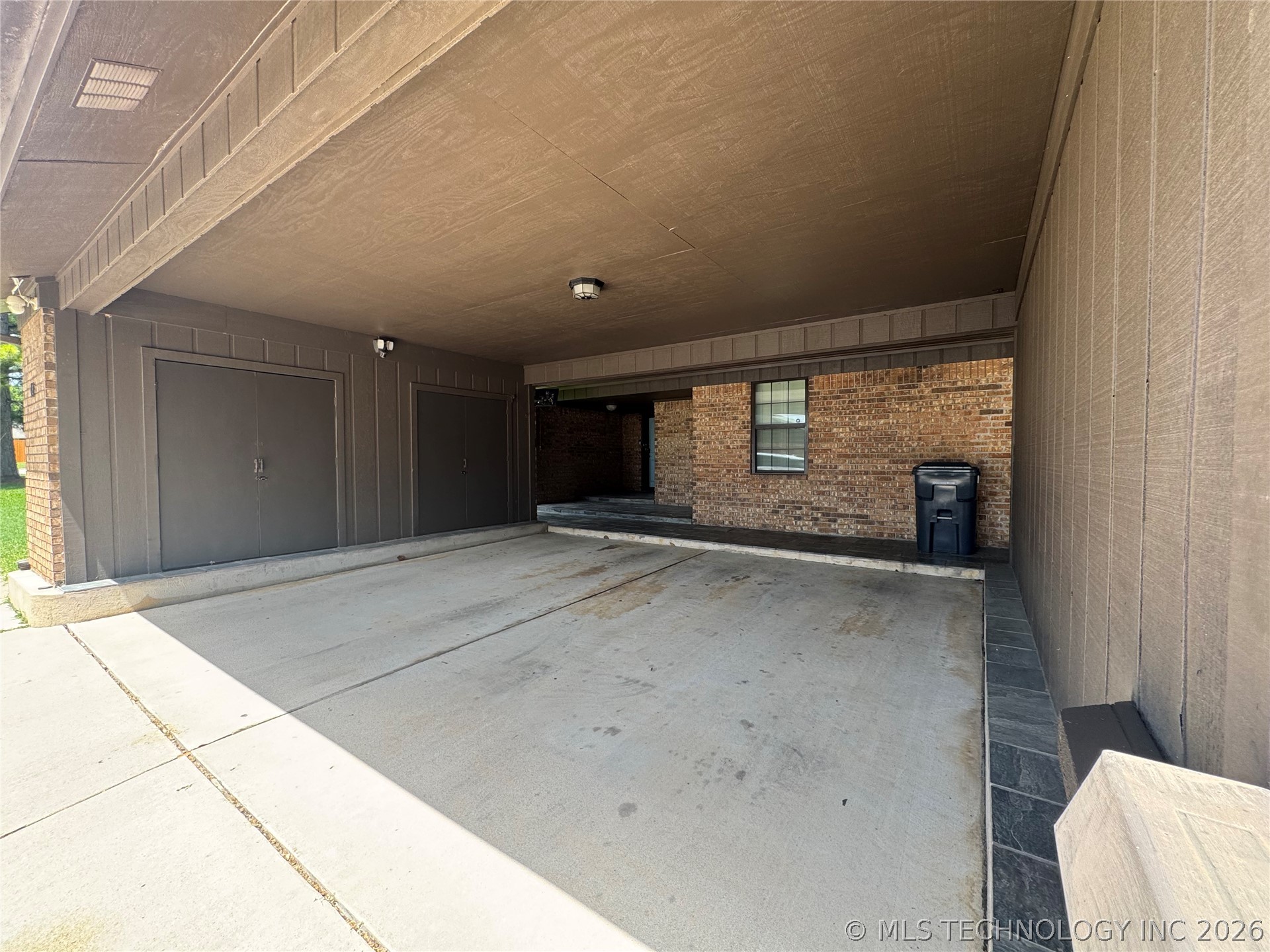 43 Overland Route Property Photo 34
