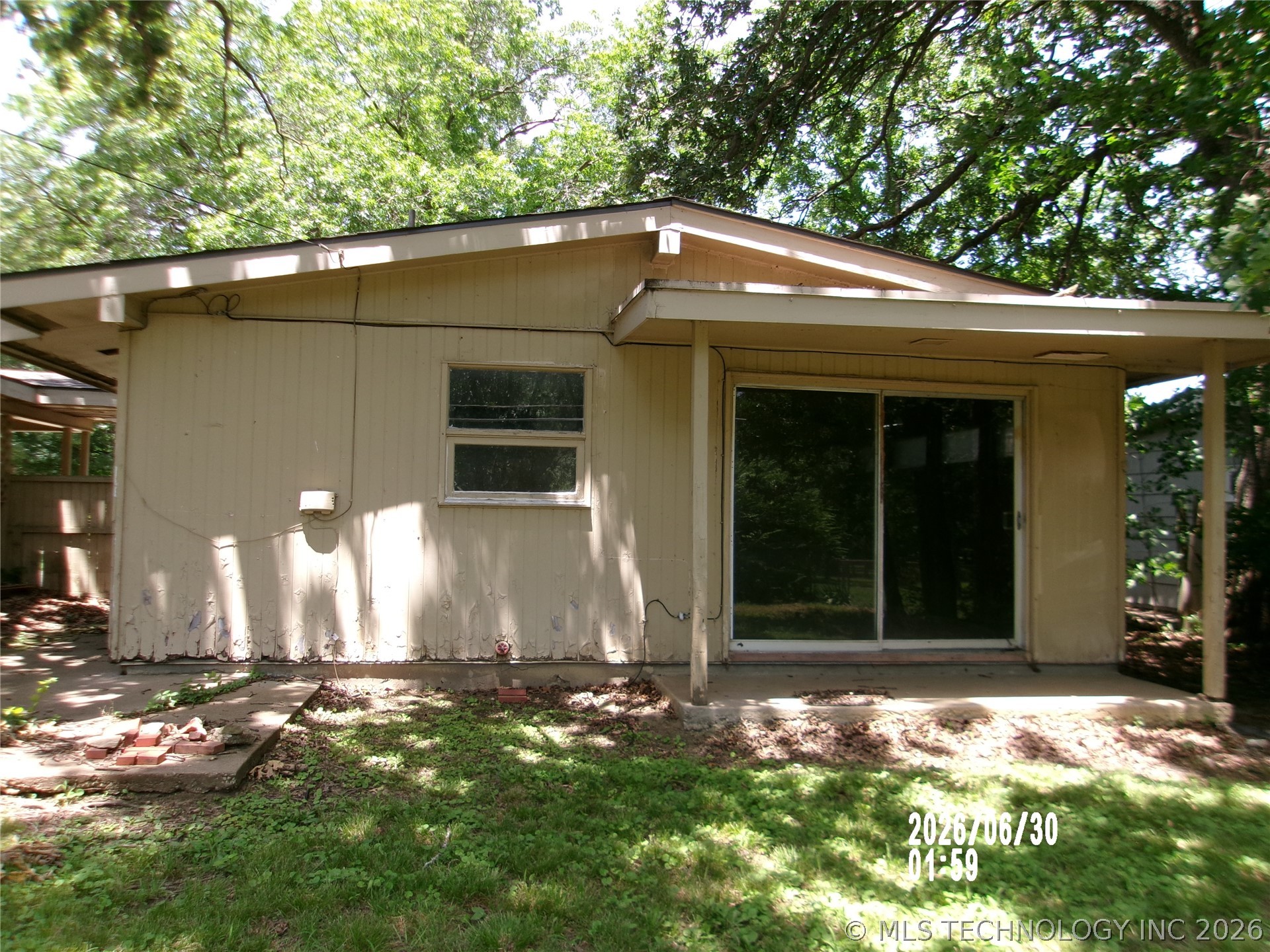 608 Parkview Drive Property Photo 3