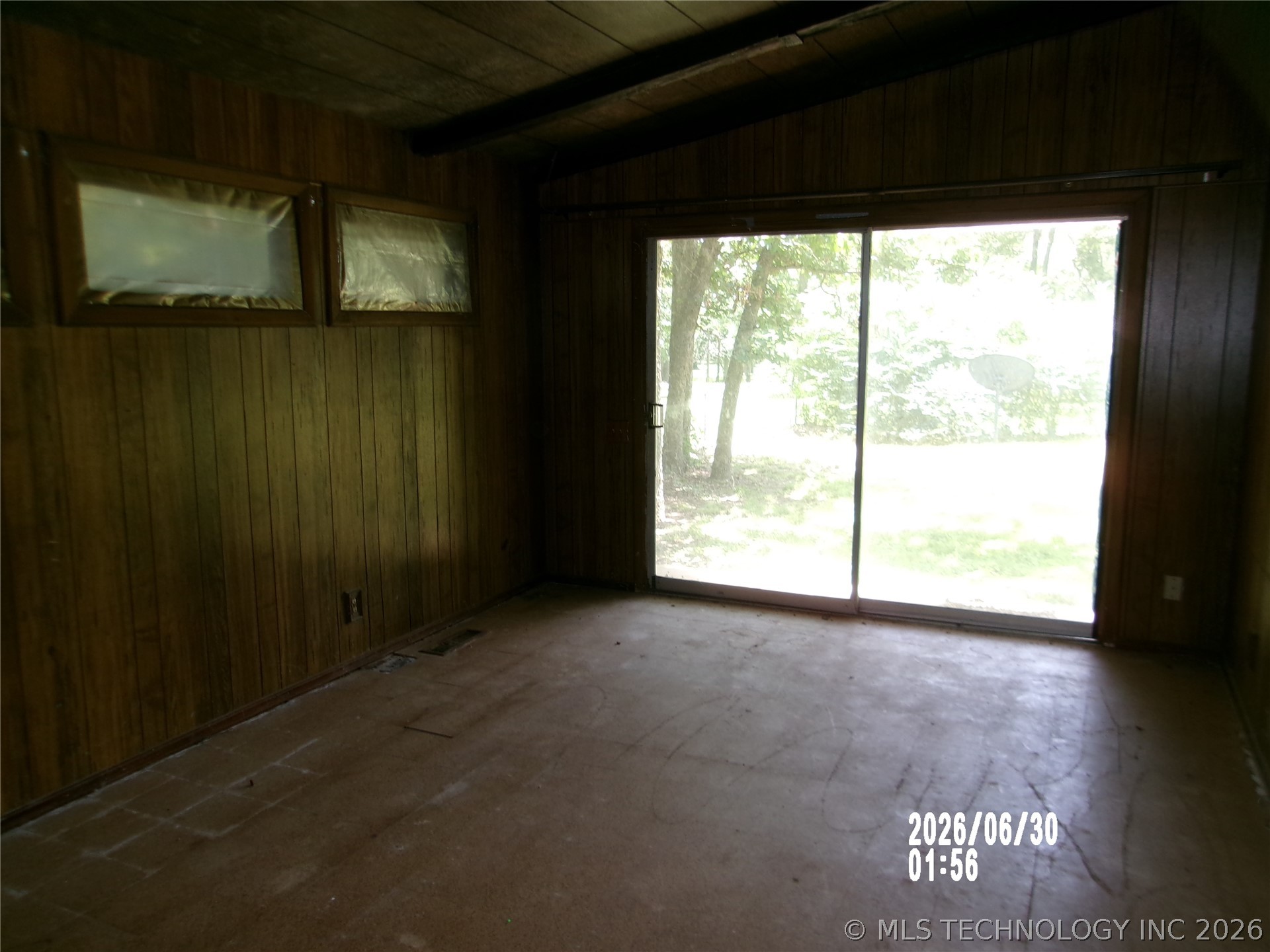 608 Parkview Drive Property Photo 5