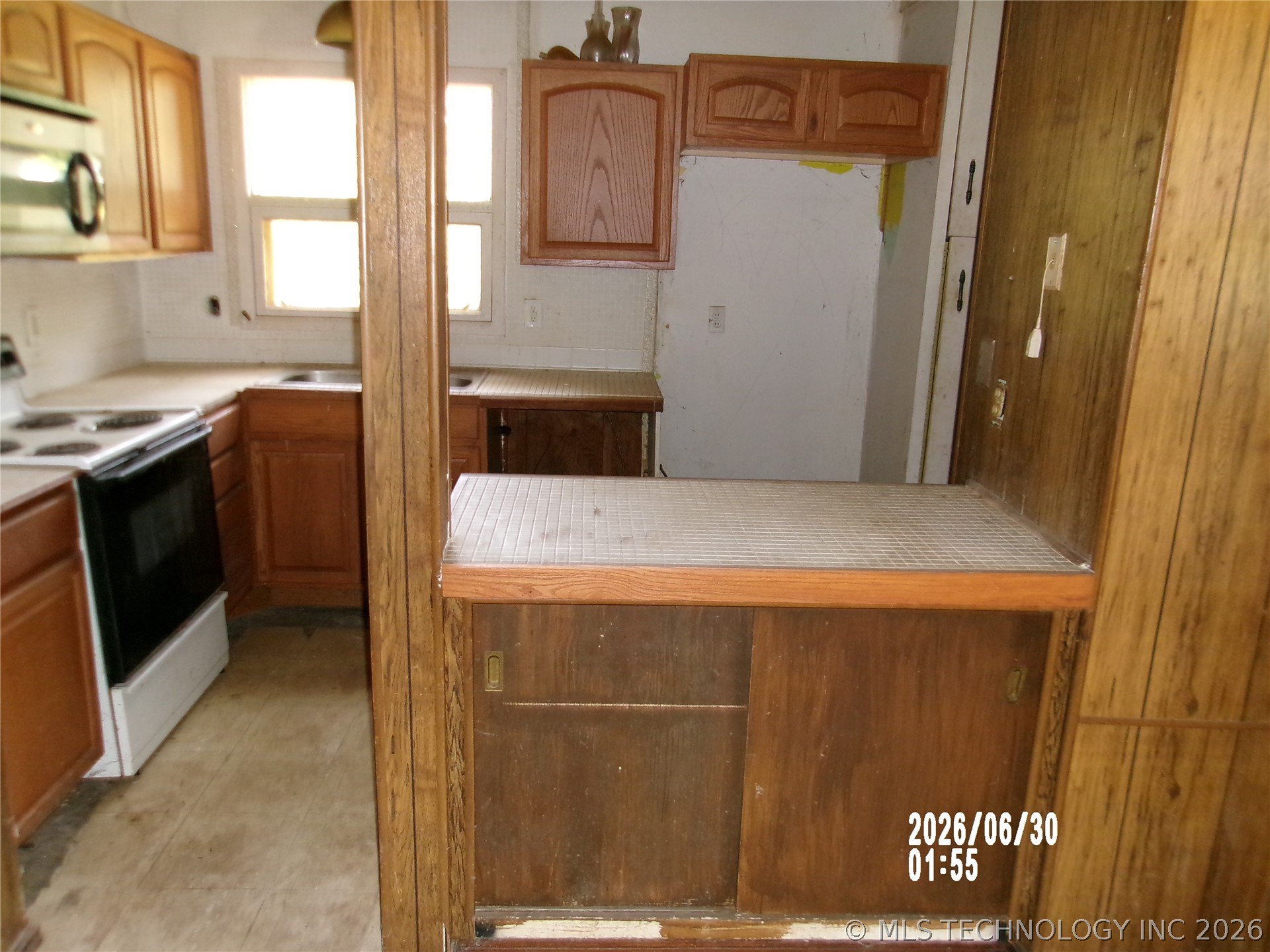 608 Parkview Drive Property Photo 7