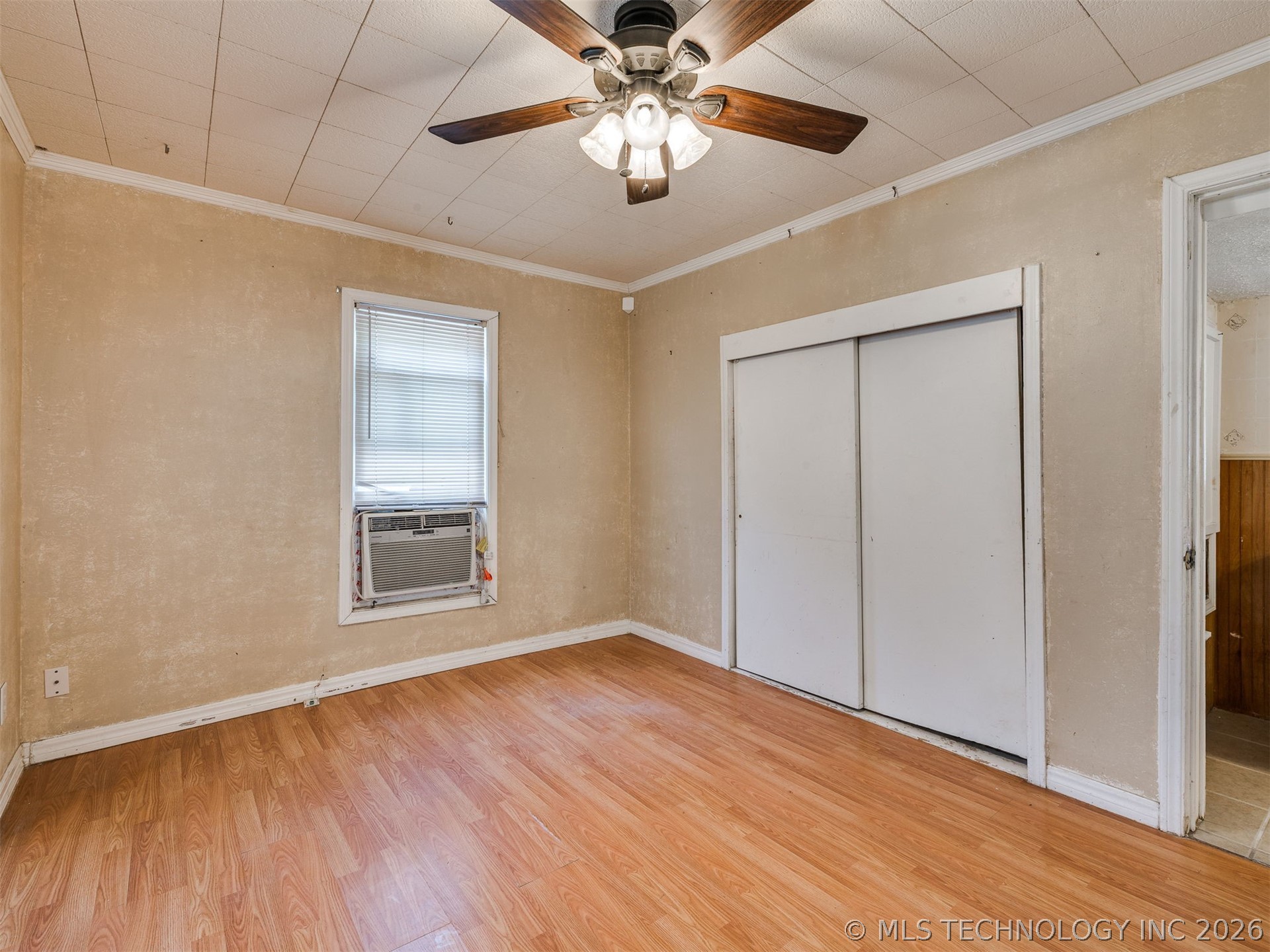 408 N Lincoln Avenue Property Photo 12