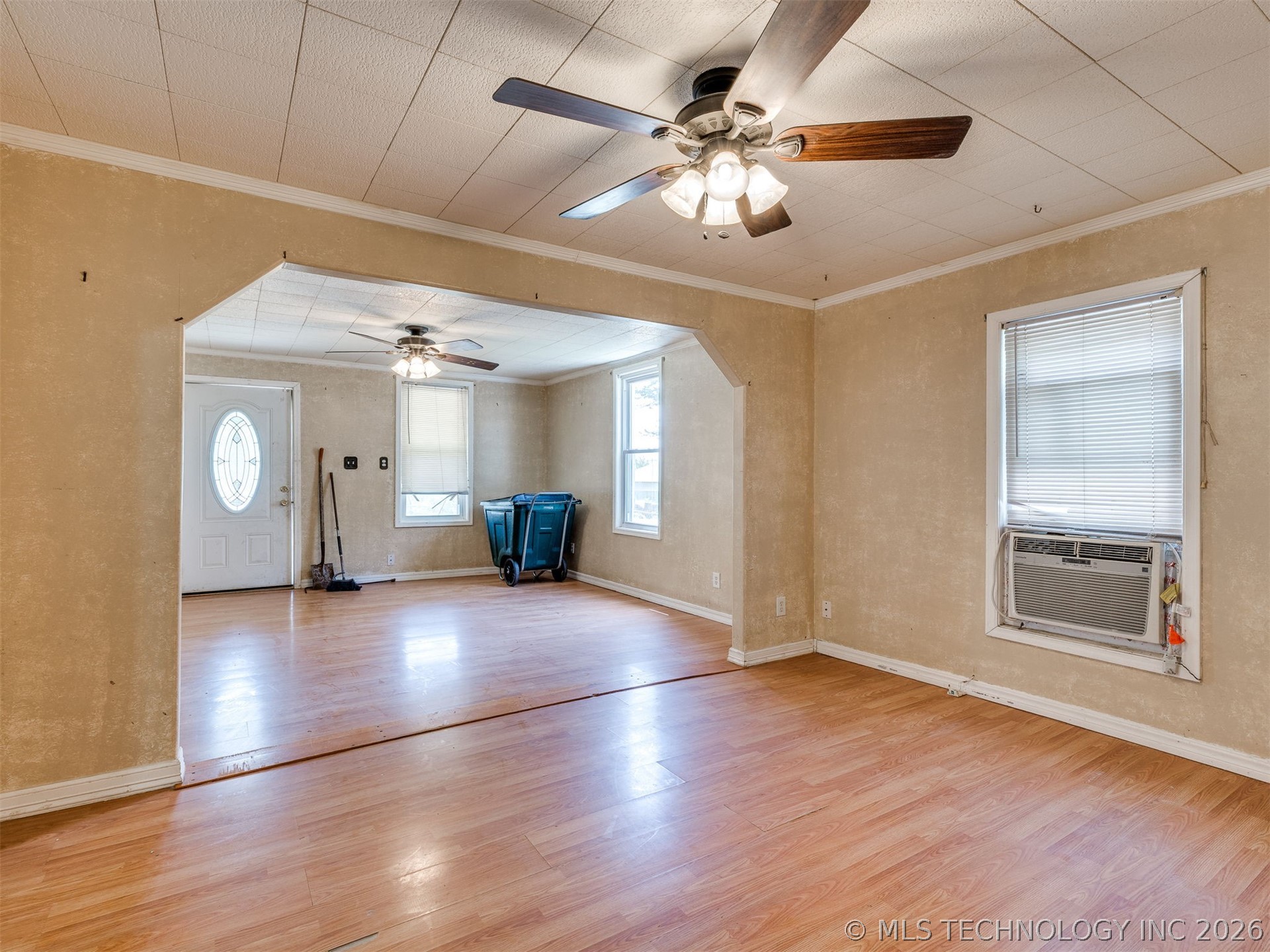 408 N Lincoln Avenue Property Photo 13