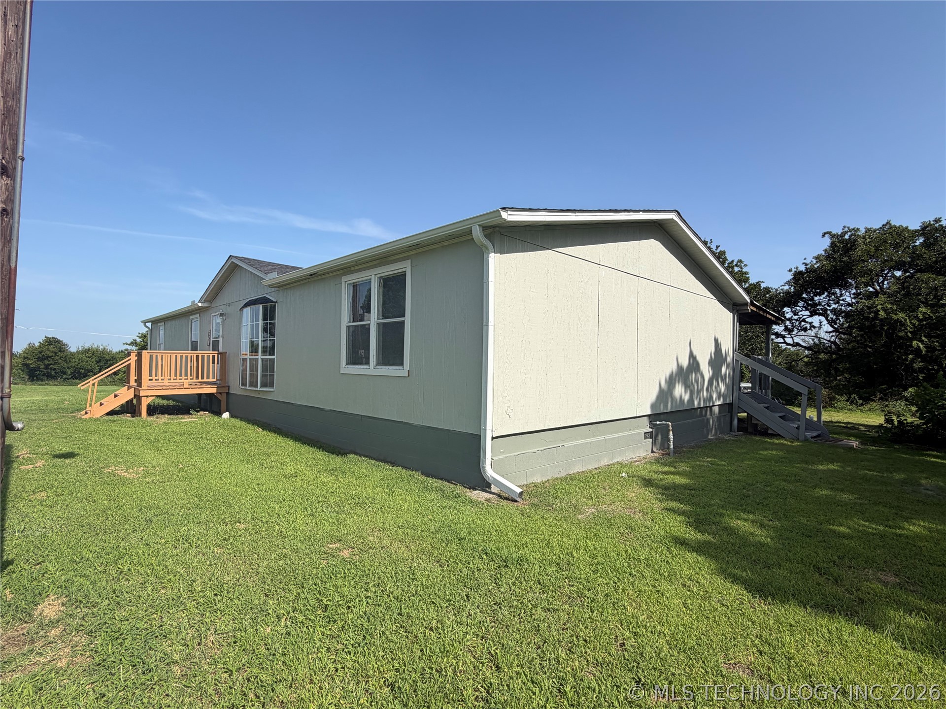 1315 W Grandstaff Road Property Photo 46
