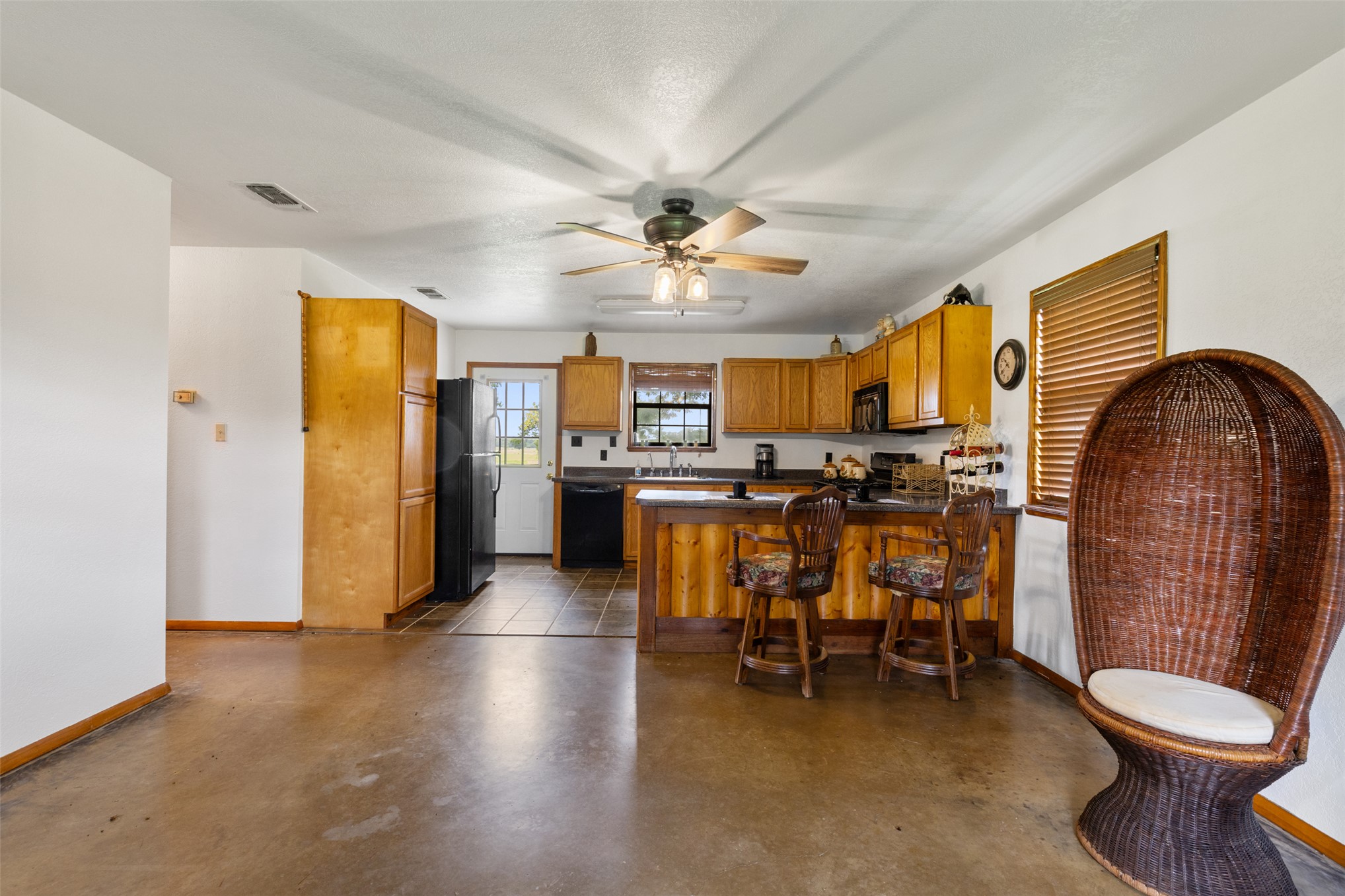 447 Pink Gladiola Property Photo 15
