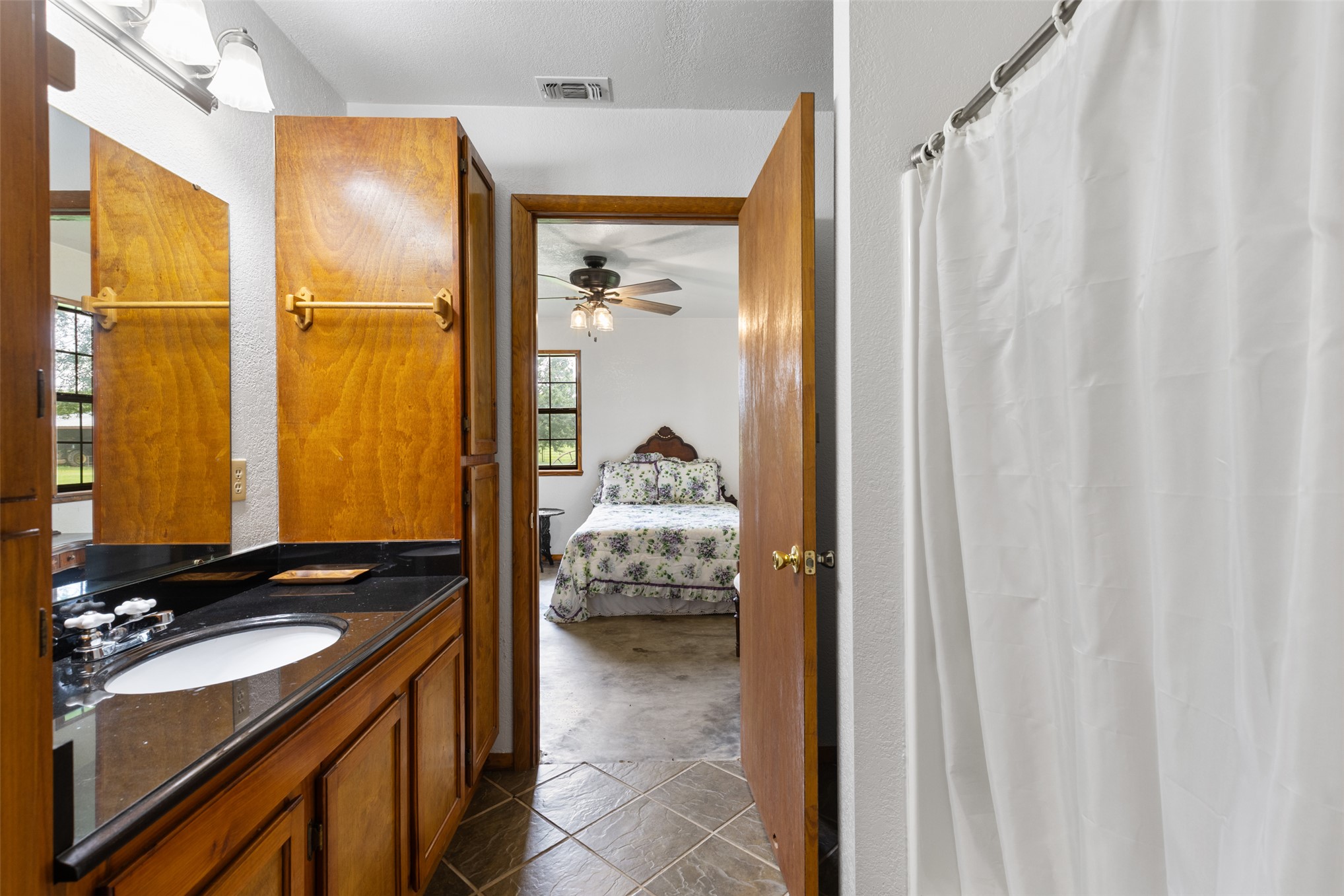 447 Pink Gladiola Property Photo 23