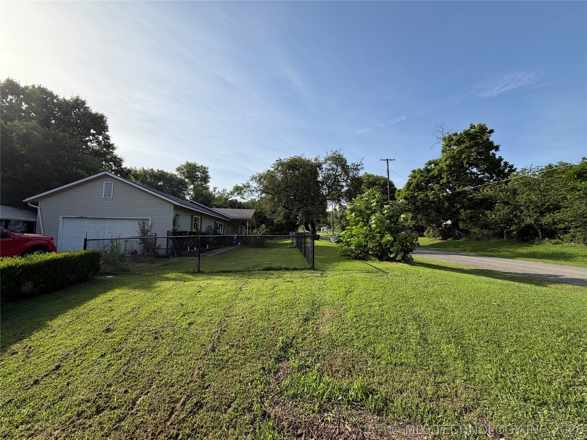 729 Cavalry Street Property Photo 18