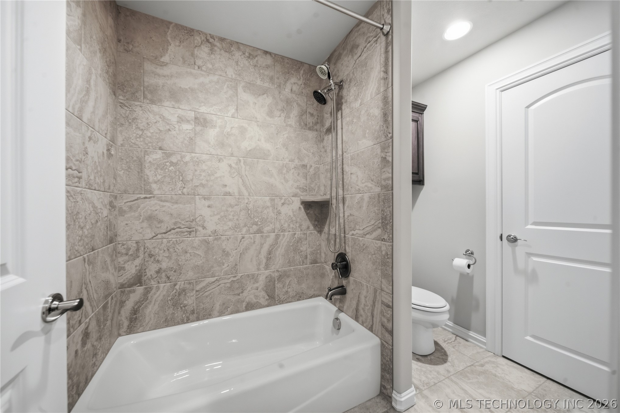 5101 W Birmingham Street Property Photo 38