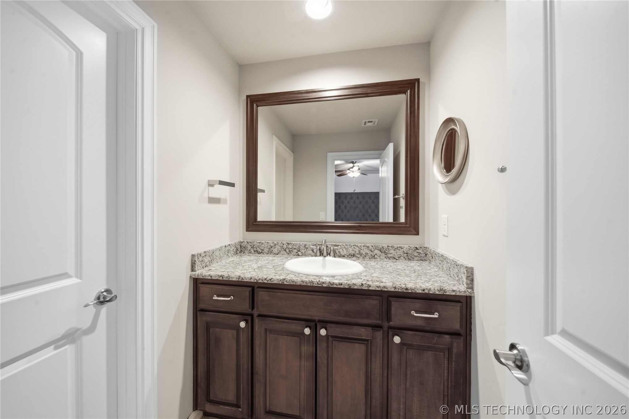 5101 W Birmingham Street Property Photo 41
