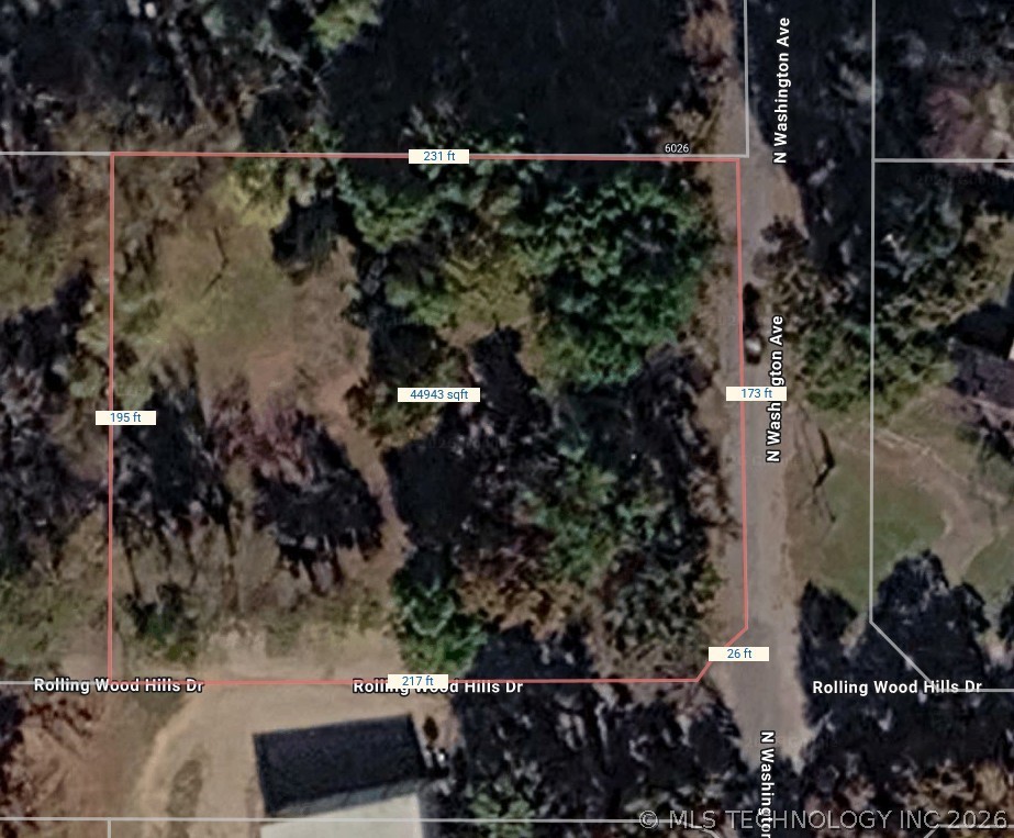 000 Rolling Wood Hills Drive Property Photo 8