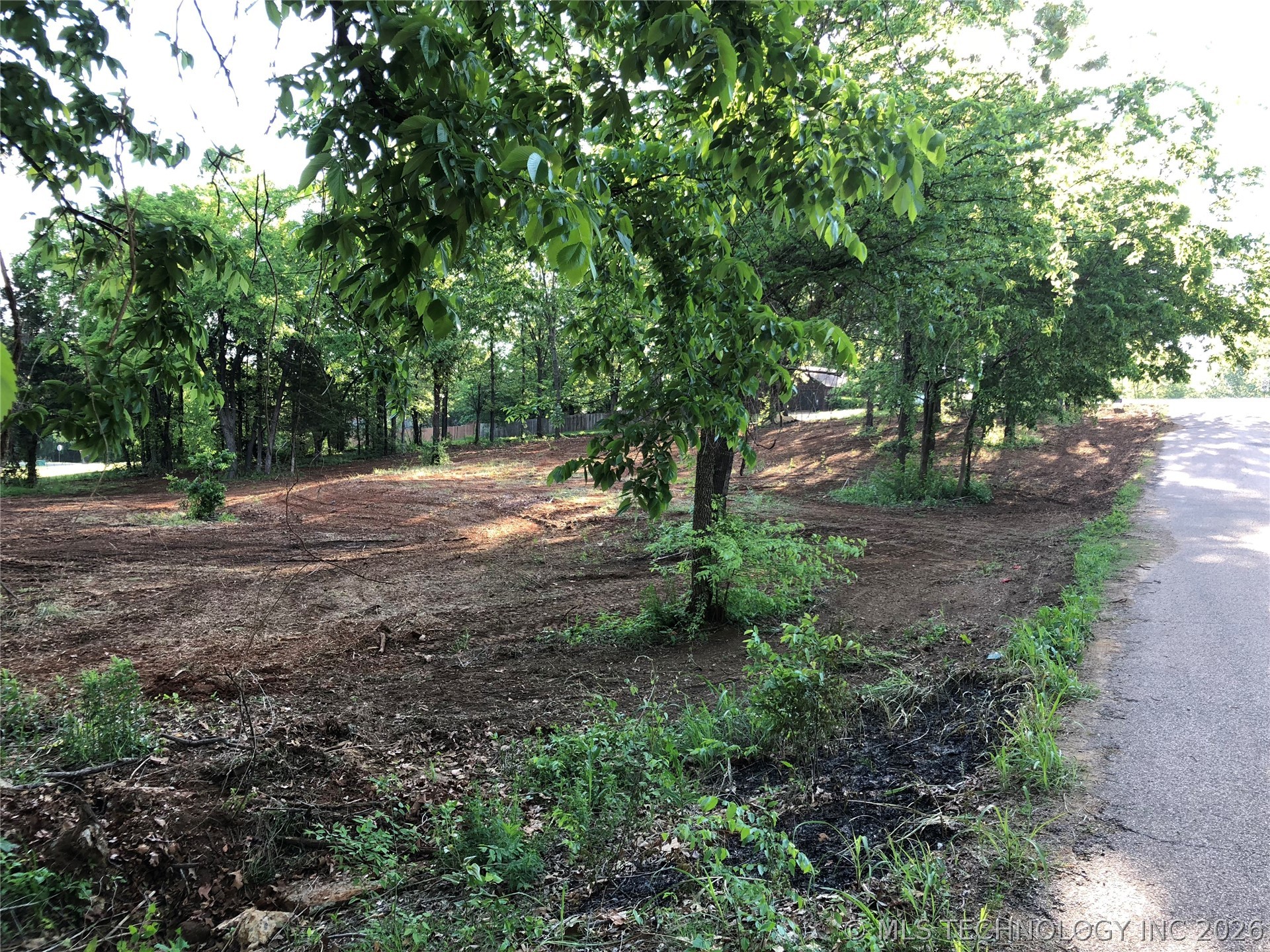 000 Rolling Wood Hills Drive Property Photo 19