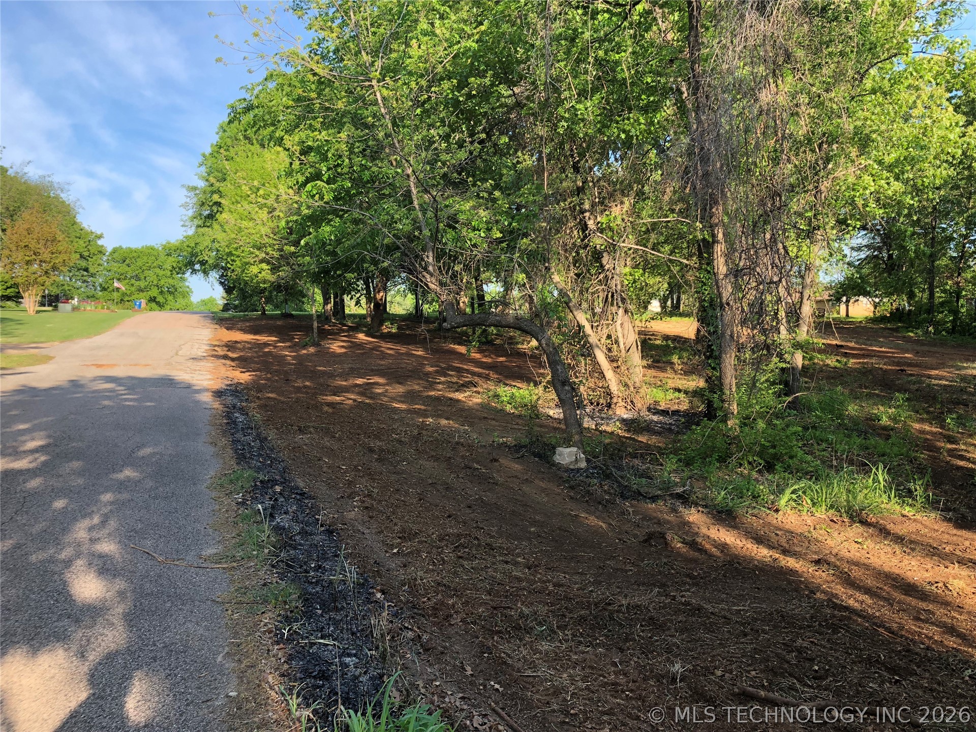 000 Rolling Wood Hills Drive Property Photo 23