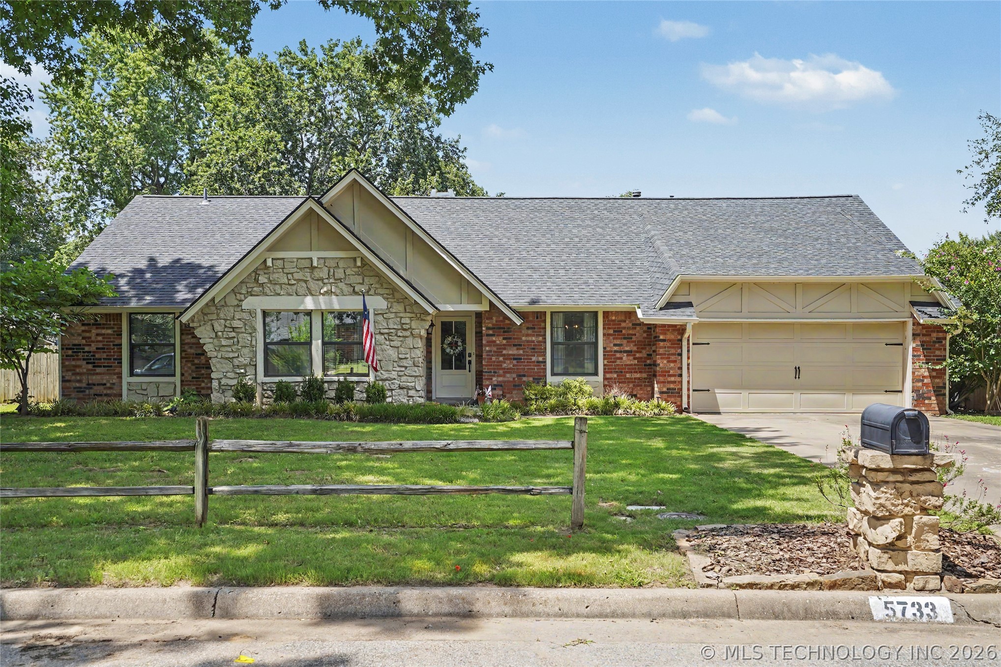 5733 E 97th Place Property Photo 1