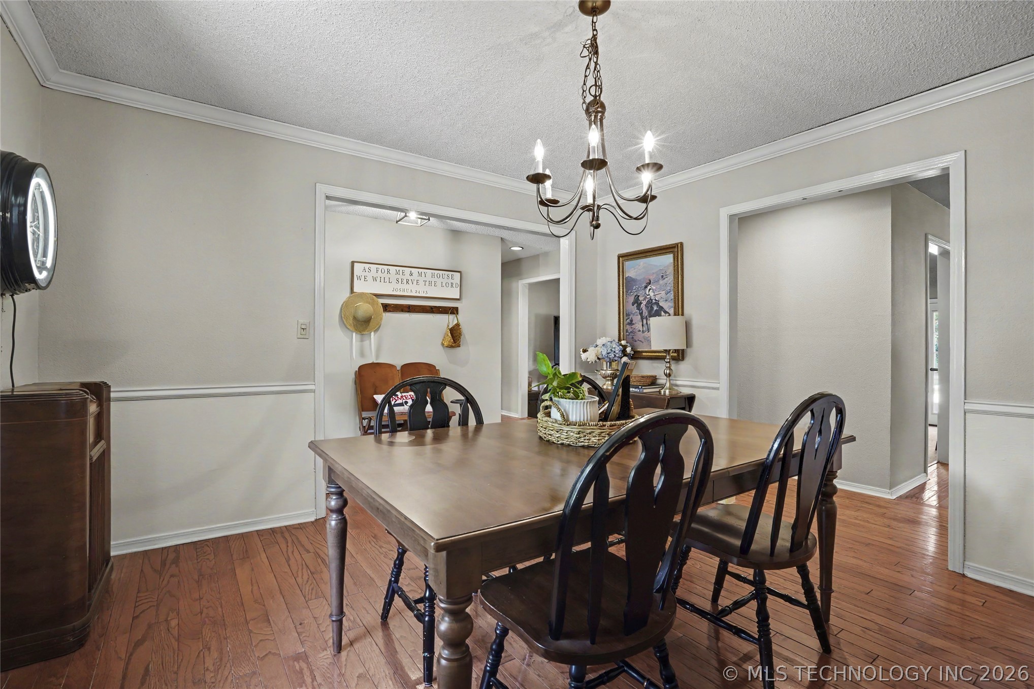 5733 E 97th Place Property Photo 8