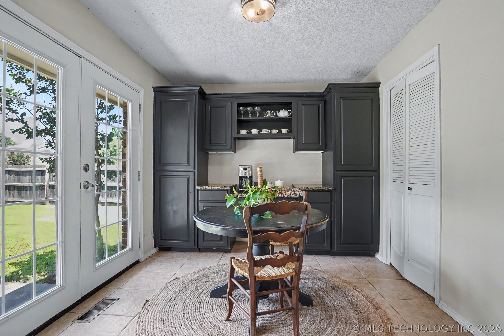 5733 E 97th Place Property Photo 19