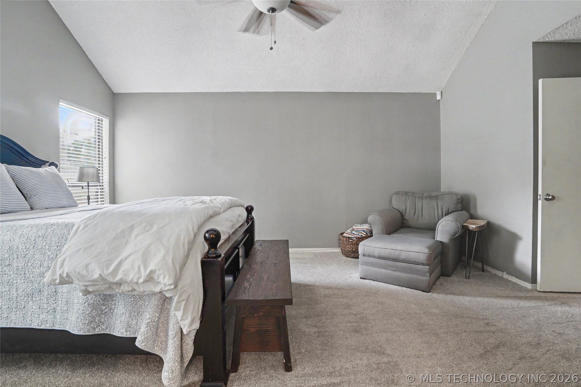 5733 E 97th Place Property Photo 24