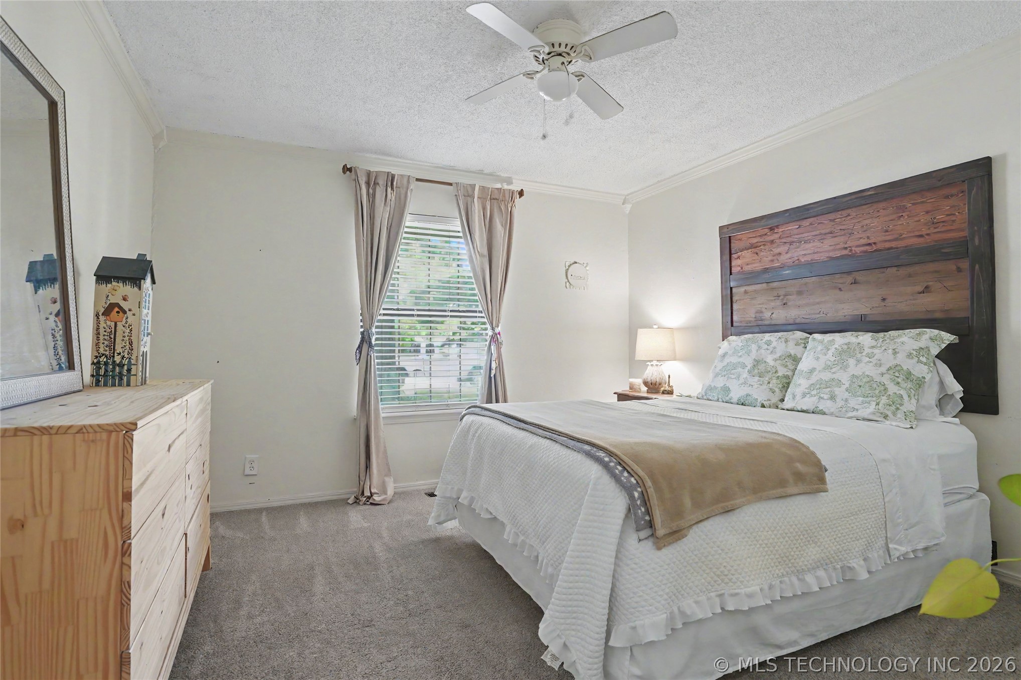 5733 E 97th Place Property Photo 31