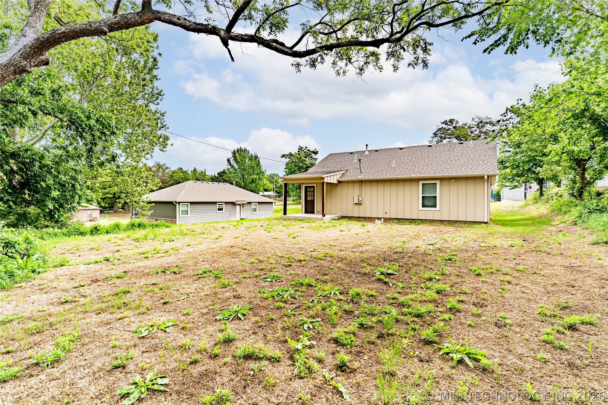 1602 S Hickory Street Property Photo 20