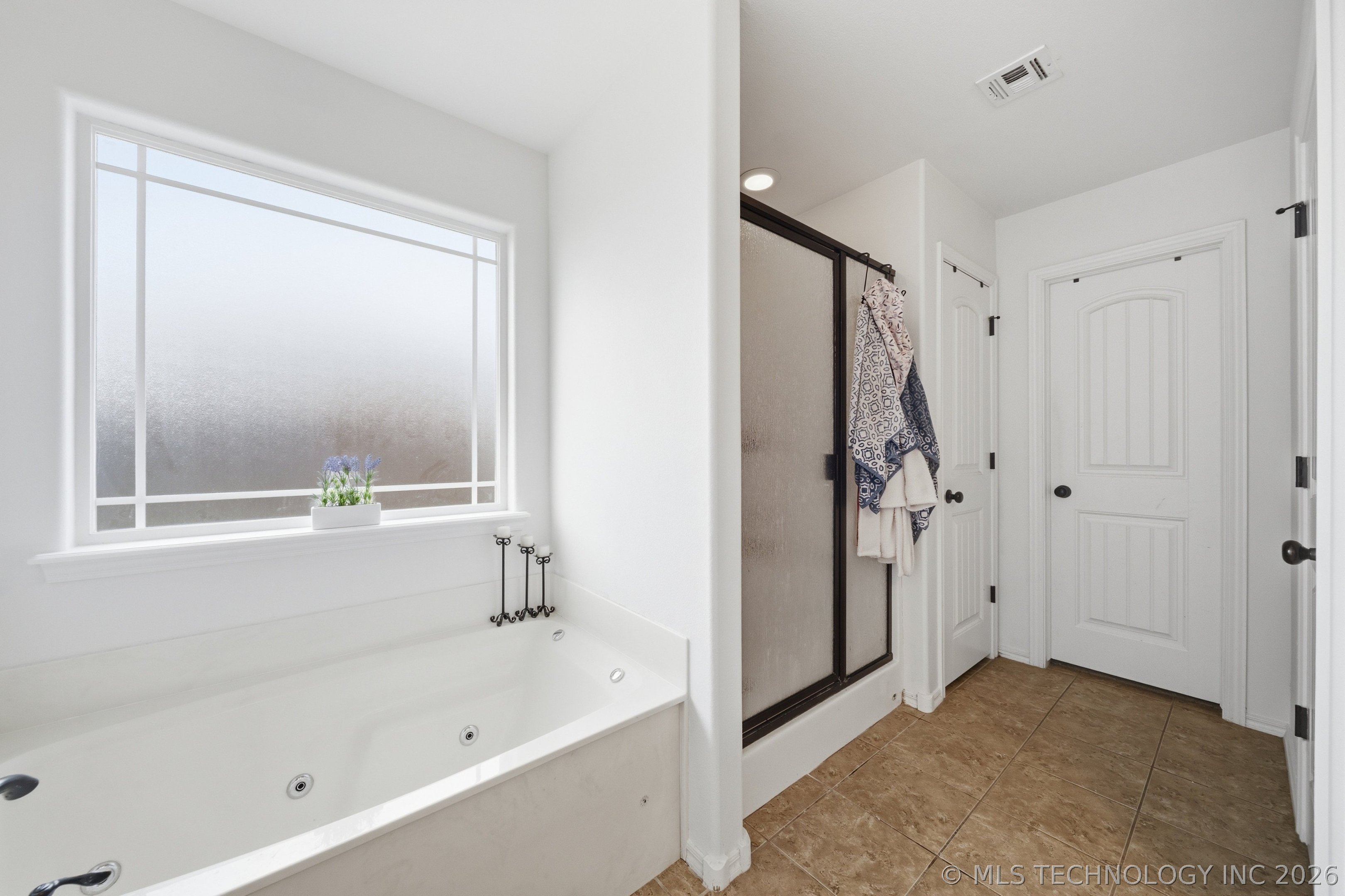 11040 N 119th Avenue E Property Photo 26