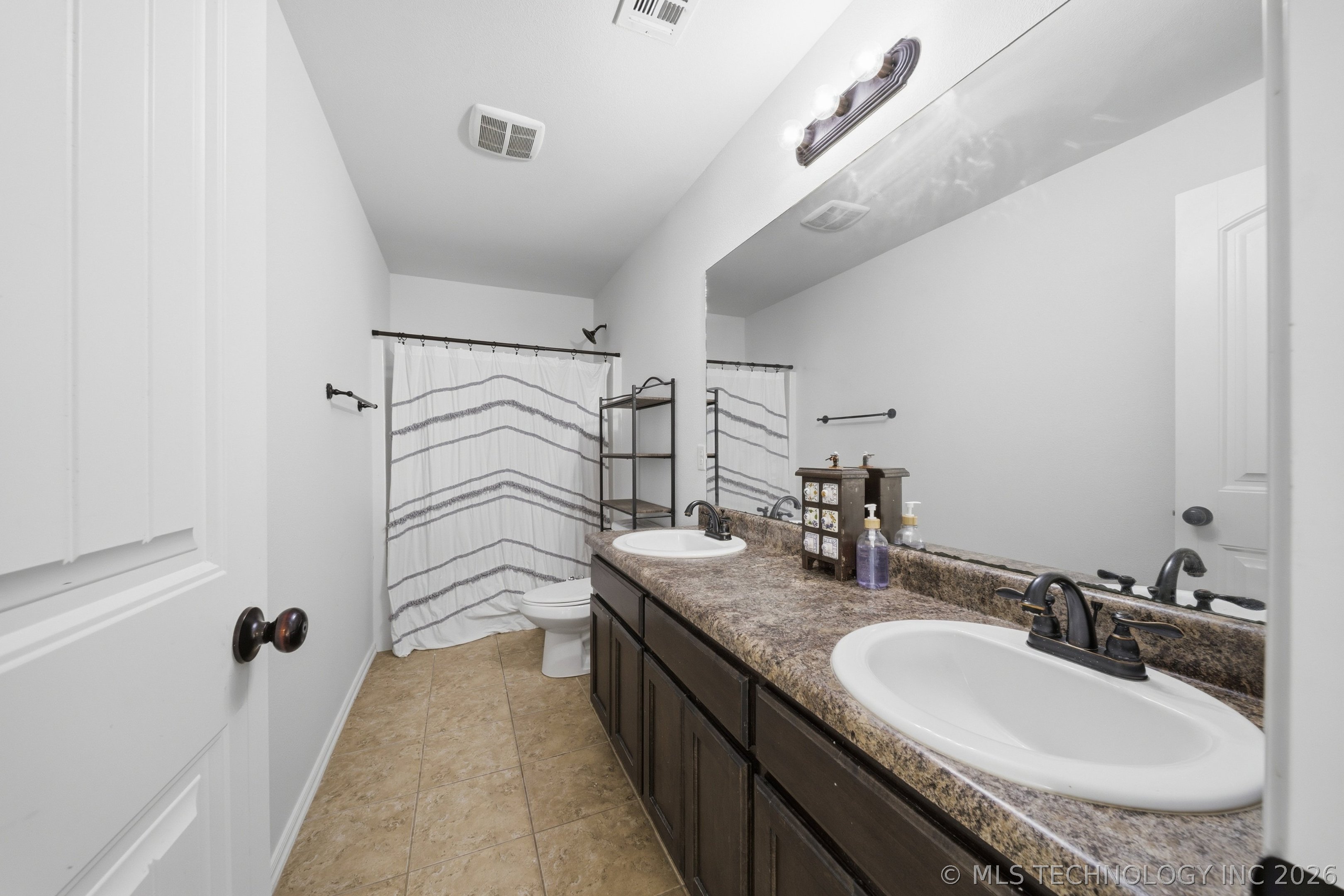 11040 N 119th Avenue E Property Photo 30