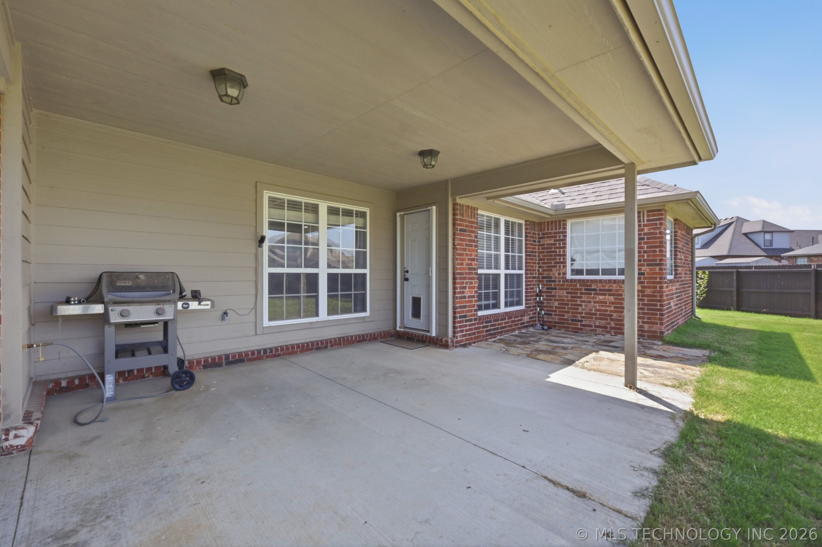 20516 E 31st Place Property Photo 29