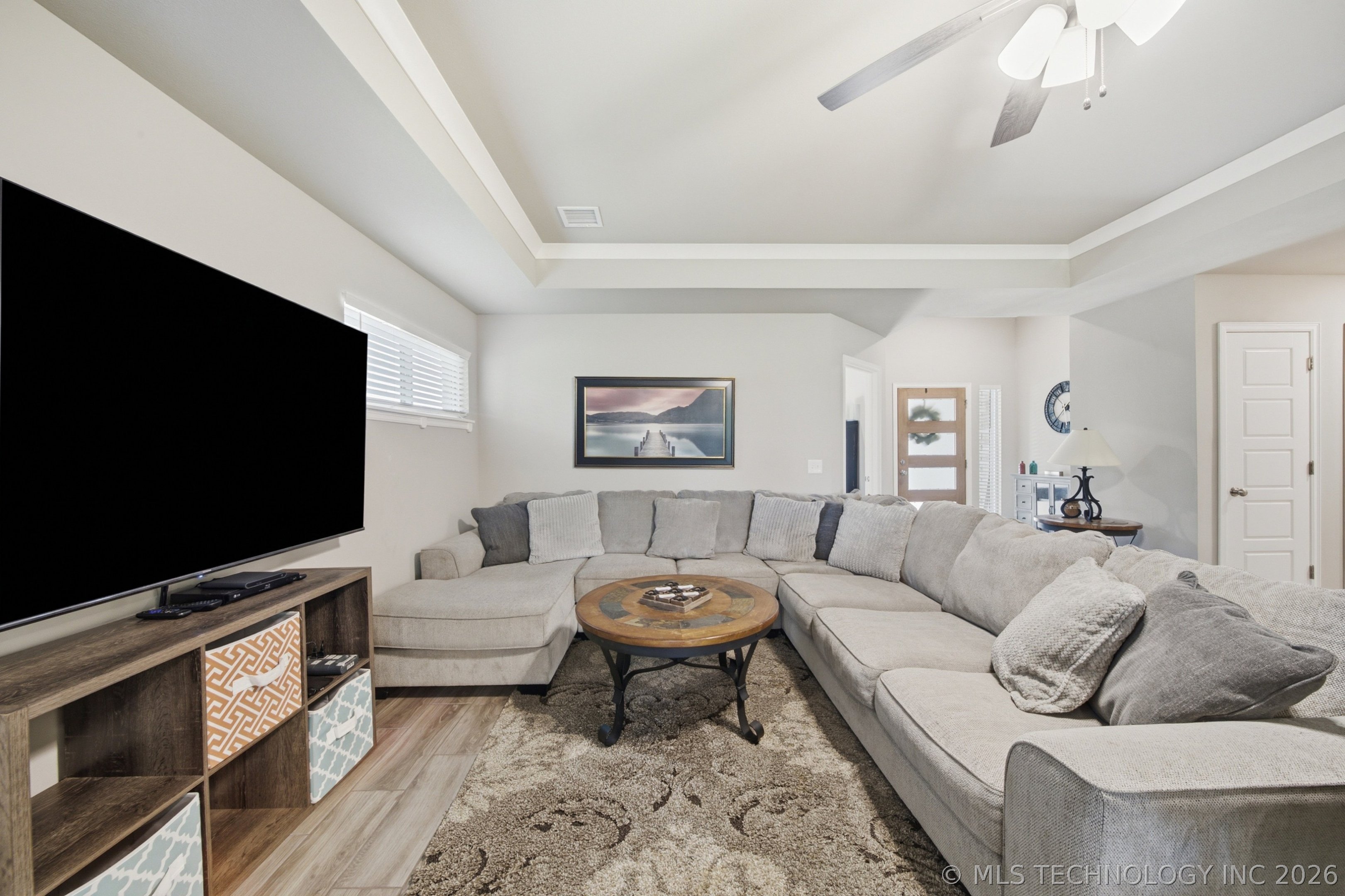 733 E 139th Place Property Photo 8