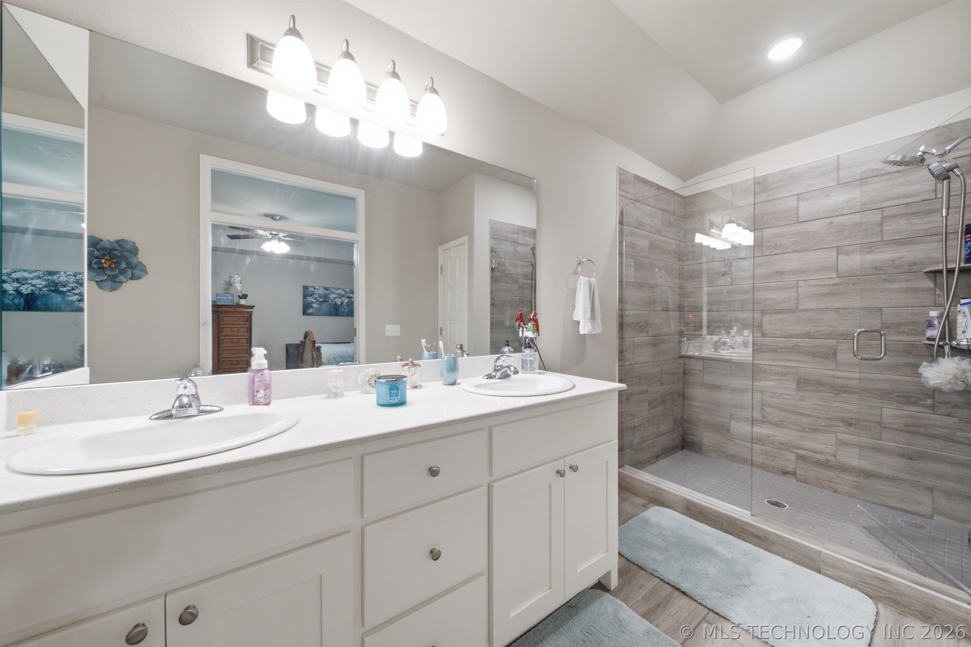 733 E 139th Place Property Photo 19