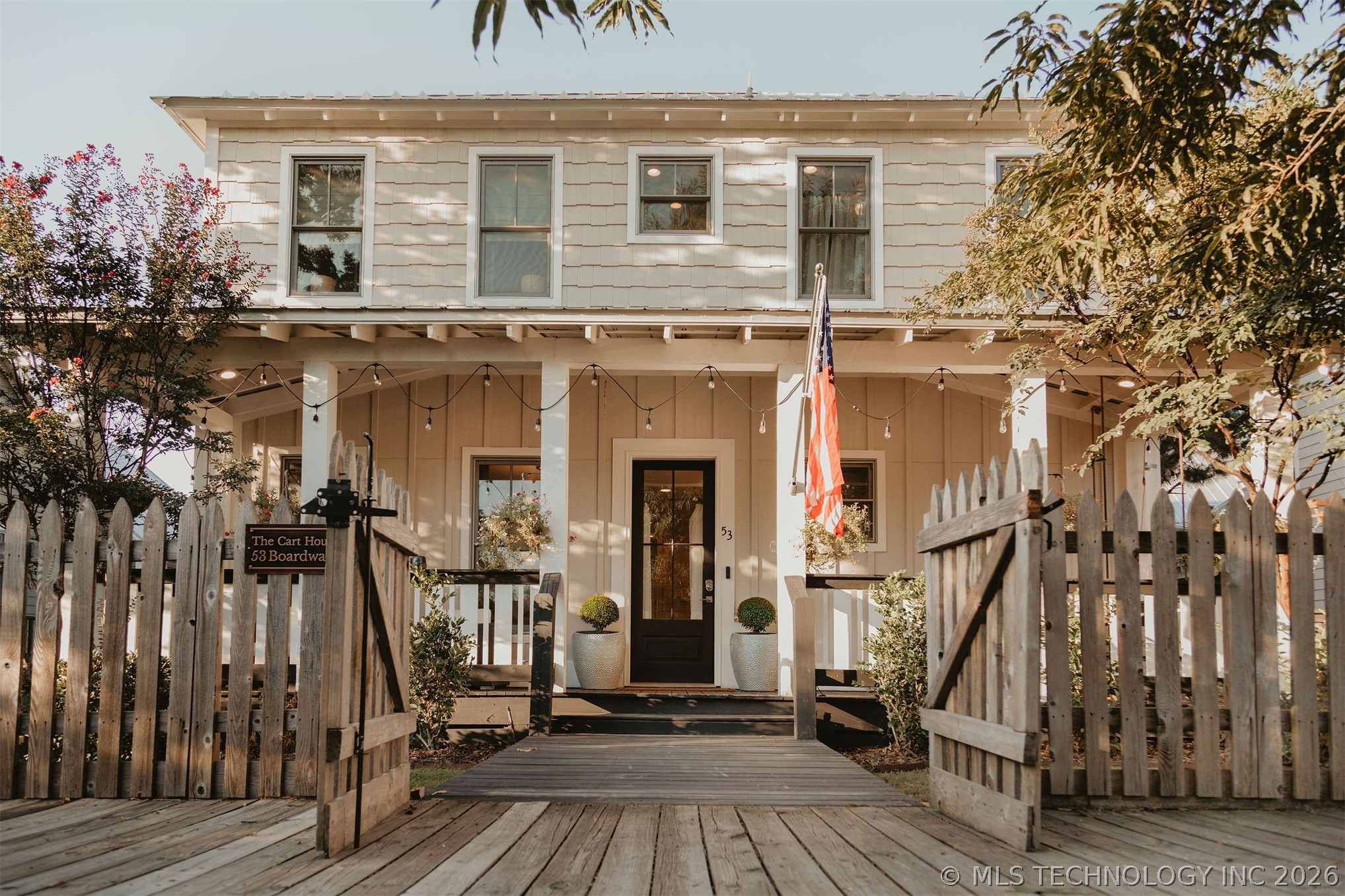 53 Boardwalk Property Photo 1