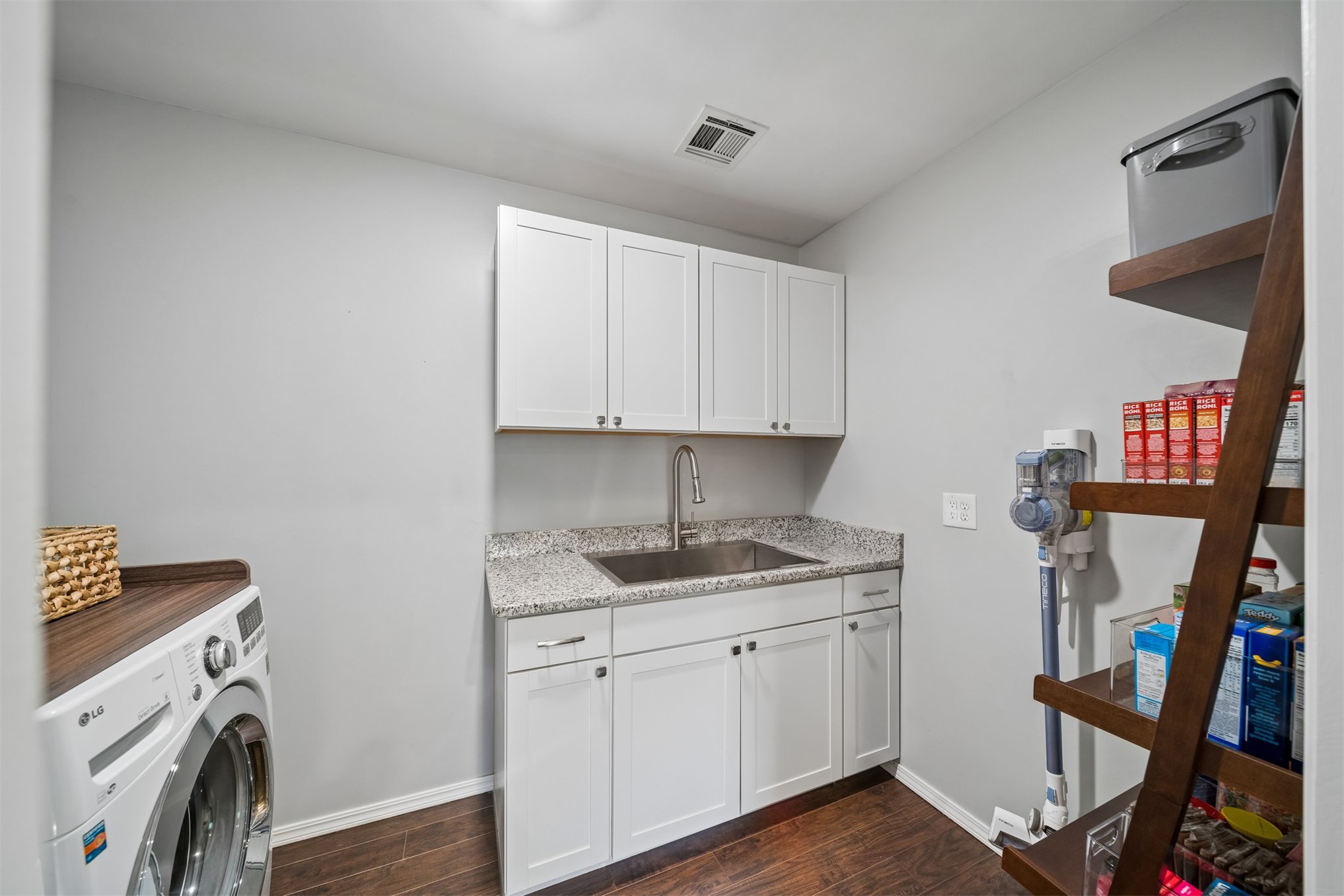 1255 May Lane Property Photo 39