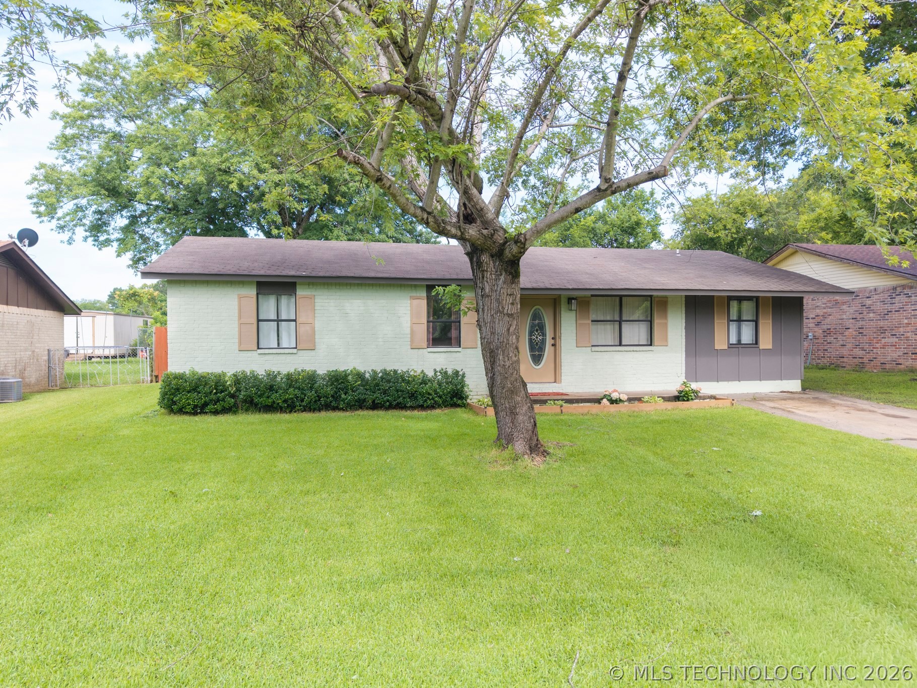 310 Grove Property Photo 1