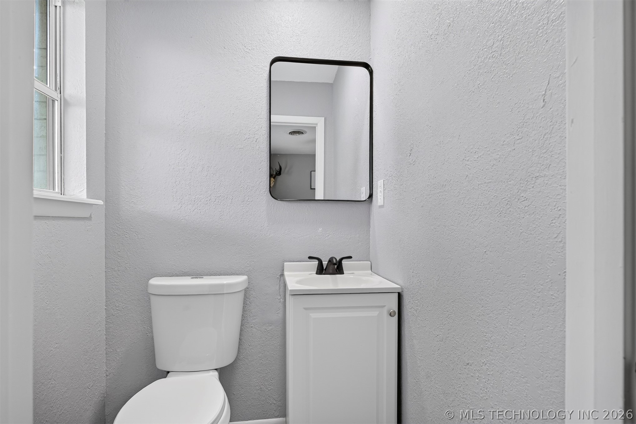 310 Grove Property Photo 23