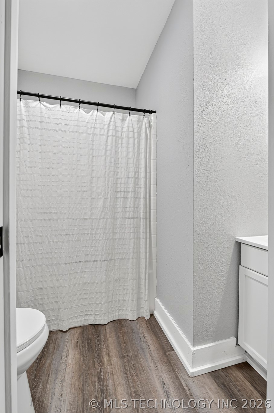 310 Grove Property Photo 28