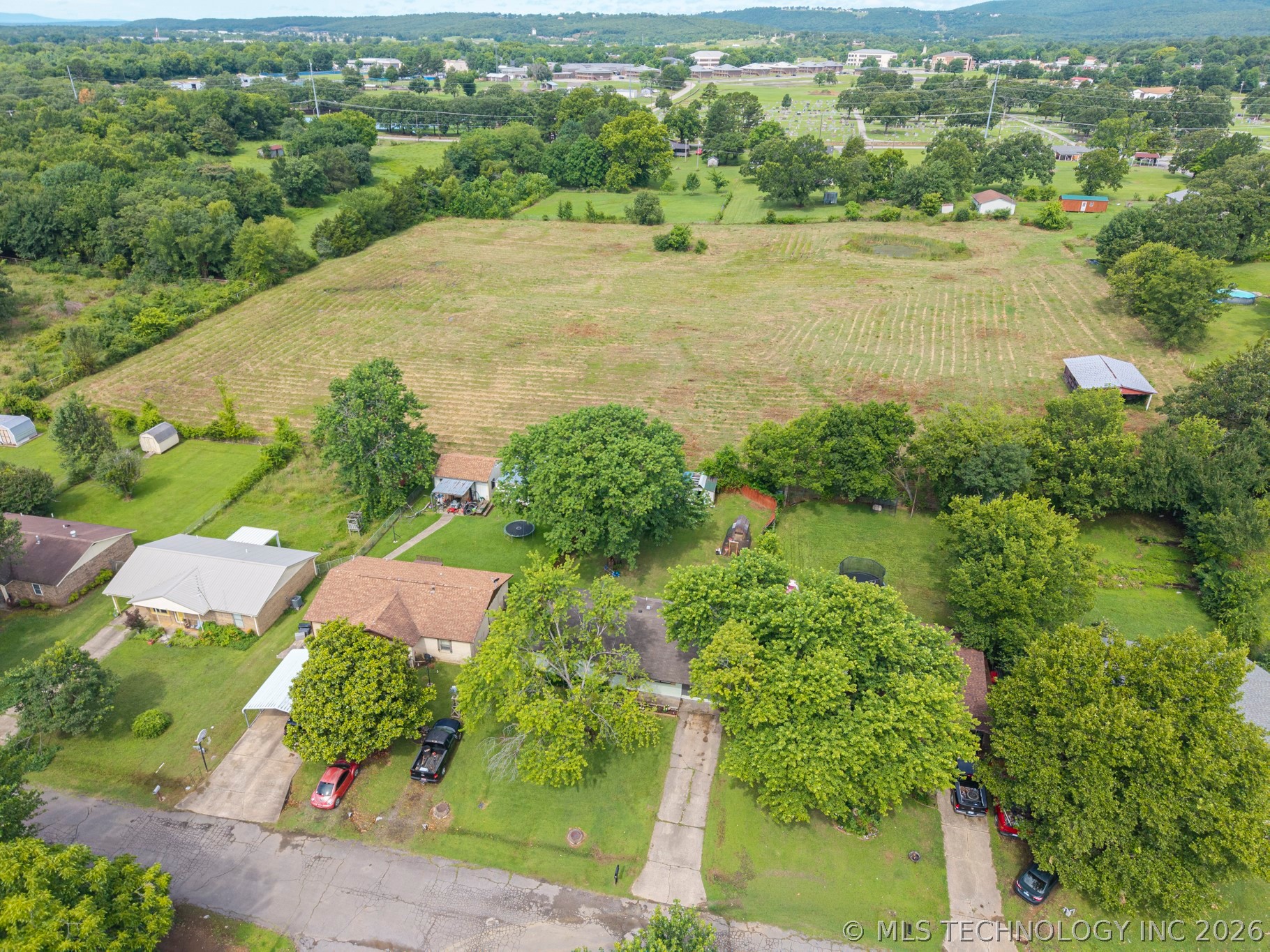 310 Grove Property Photo 42