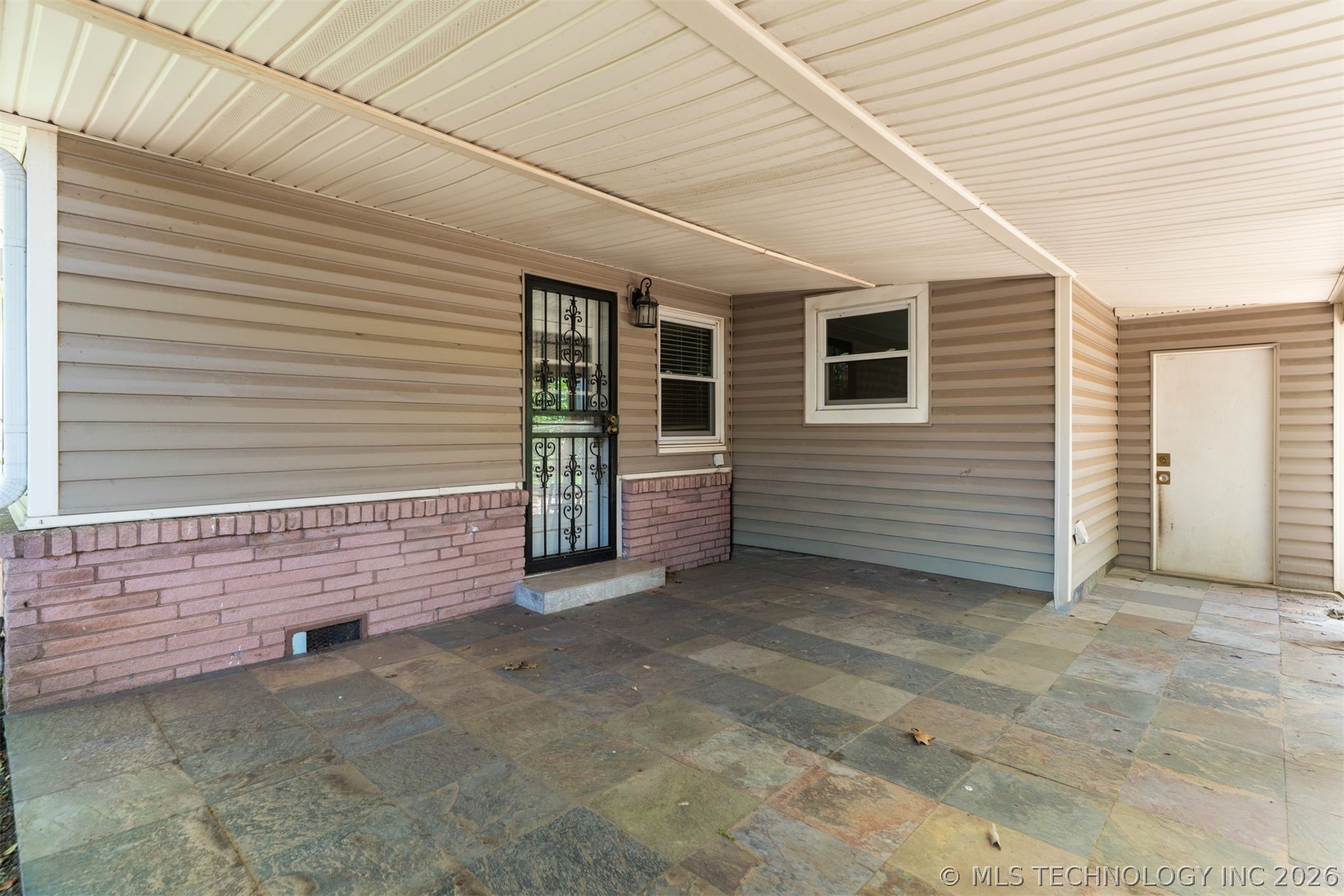 3709 E 24th Street Property Photo 46