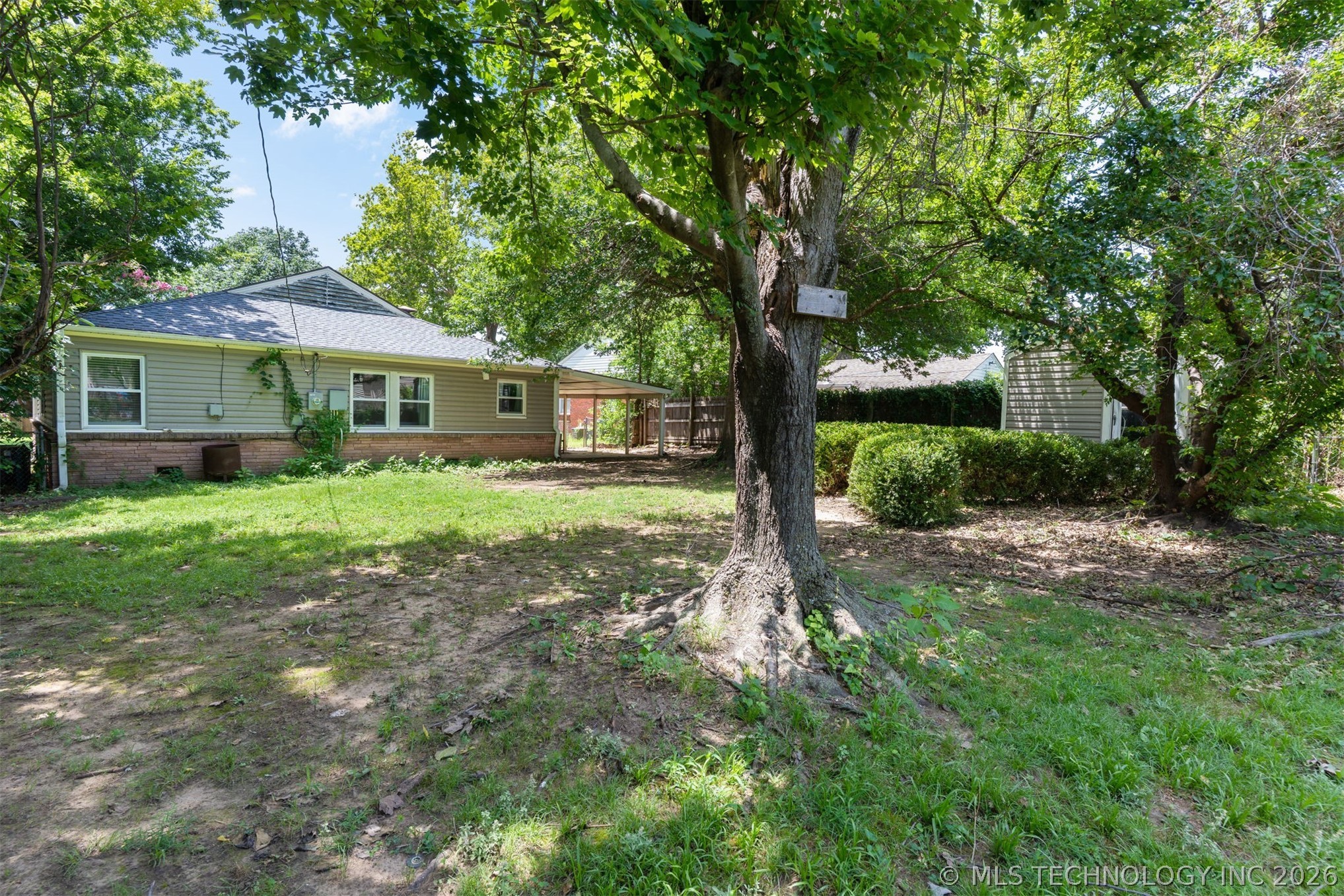 3709 E 24th Street Property Photo 49