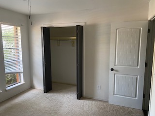 206 S Crabtree Road Property Photo 8