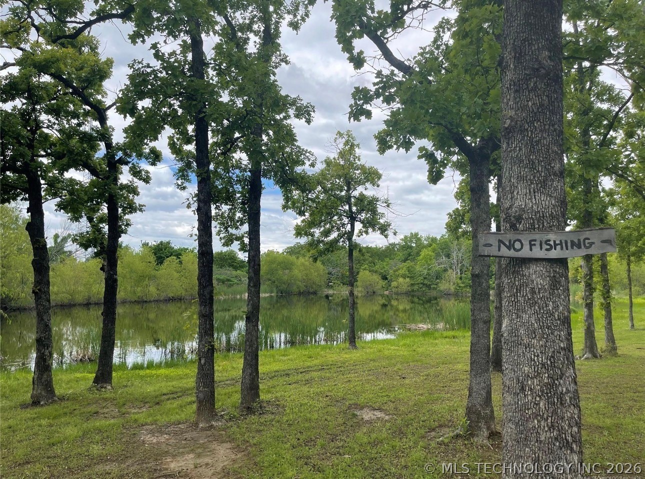 3644 Cliff Drive Property Photo 2