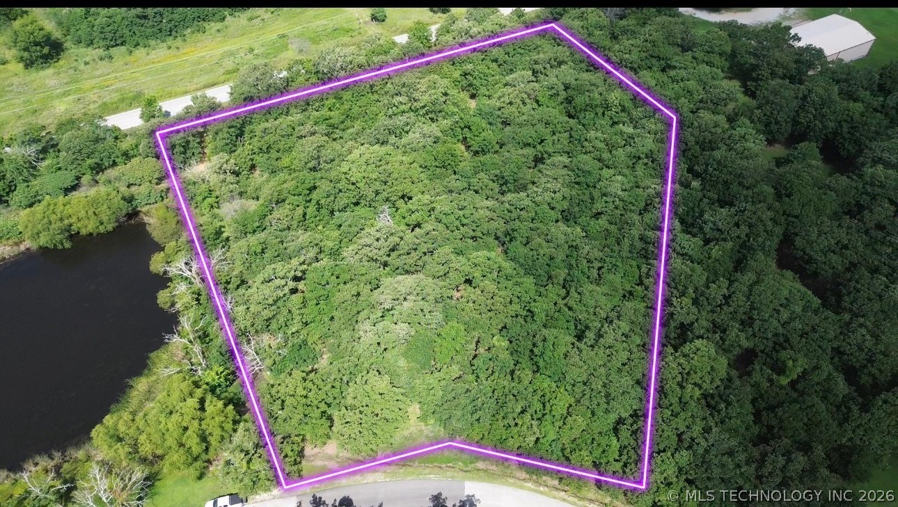3644 Cliff Drive Property Photo 5