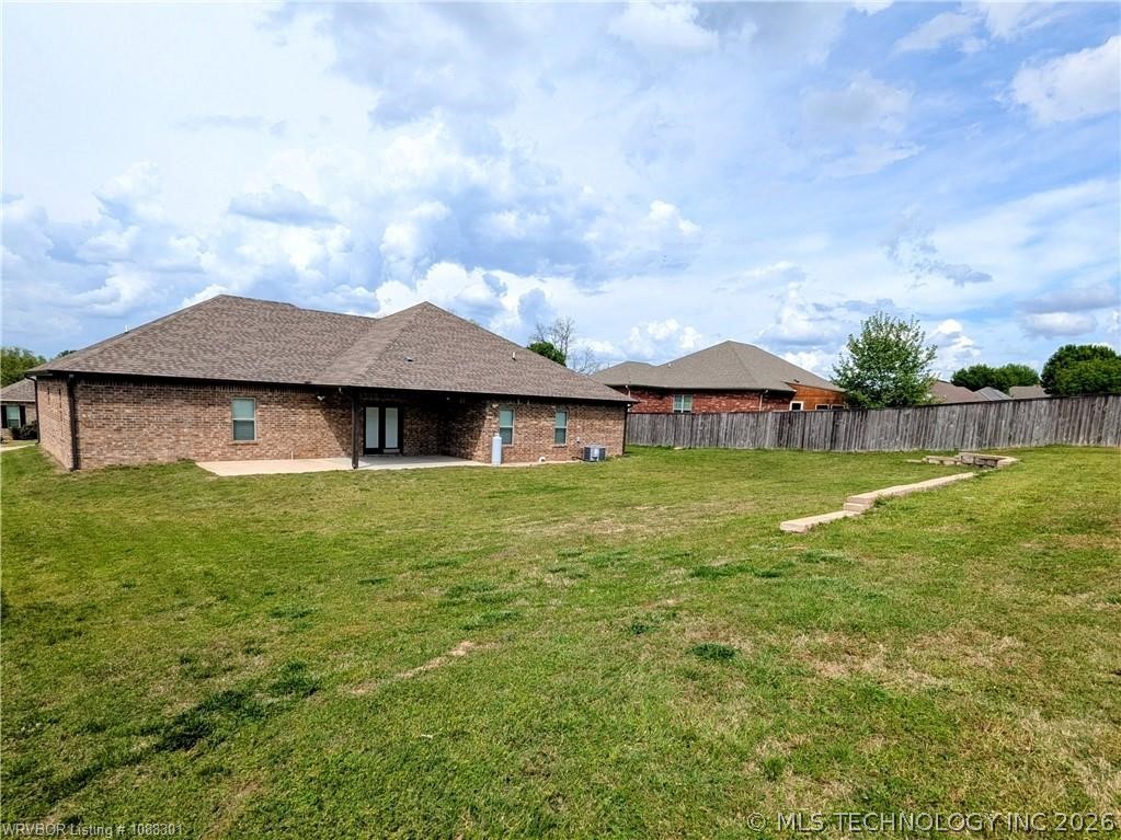 2035 Breckenridge Avenue Property Photo 3