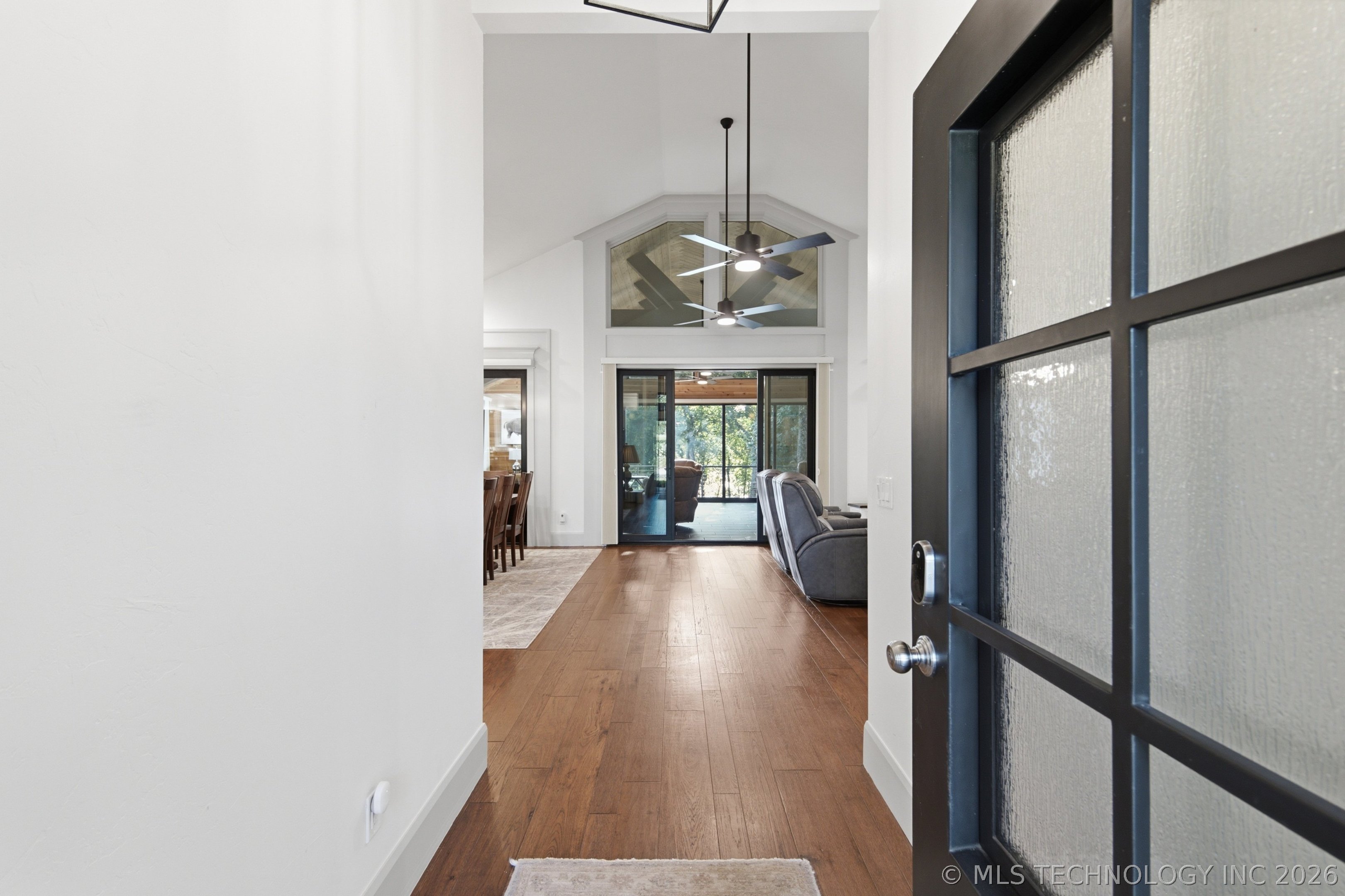 428114 E 1150 Road Property Photo 6