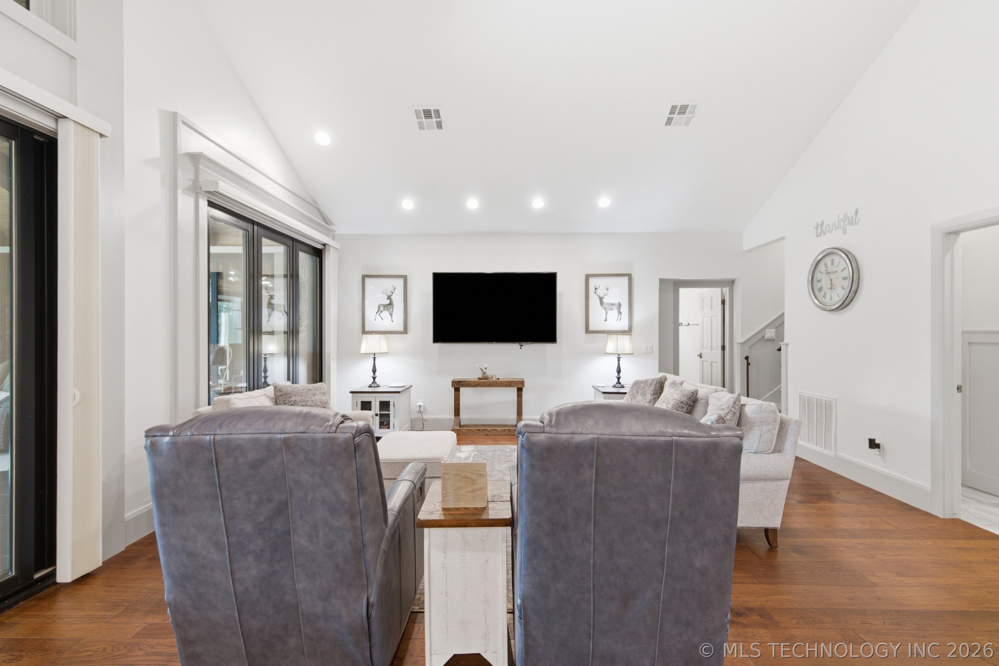 428114 E 1150 Road Property Photo 7