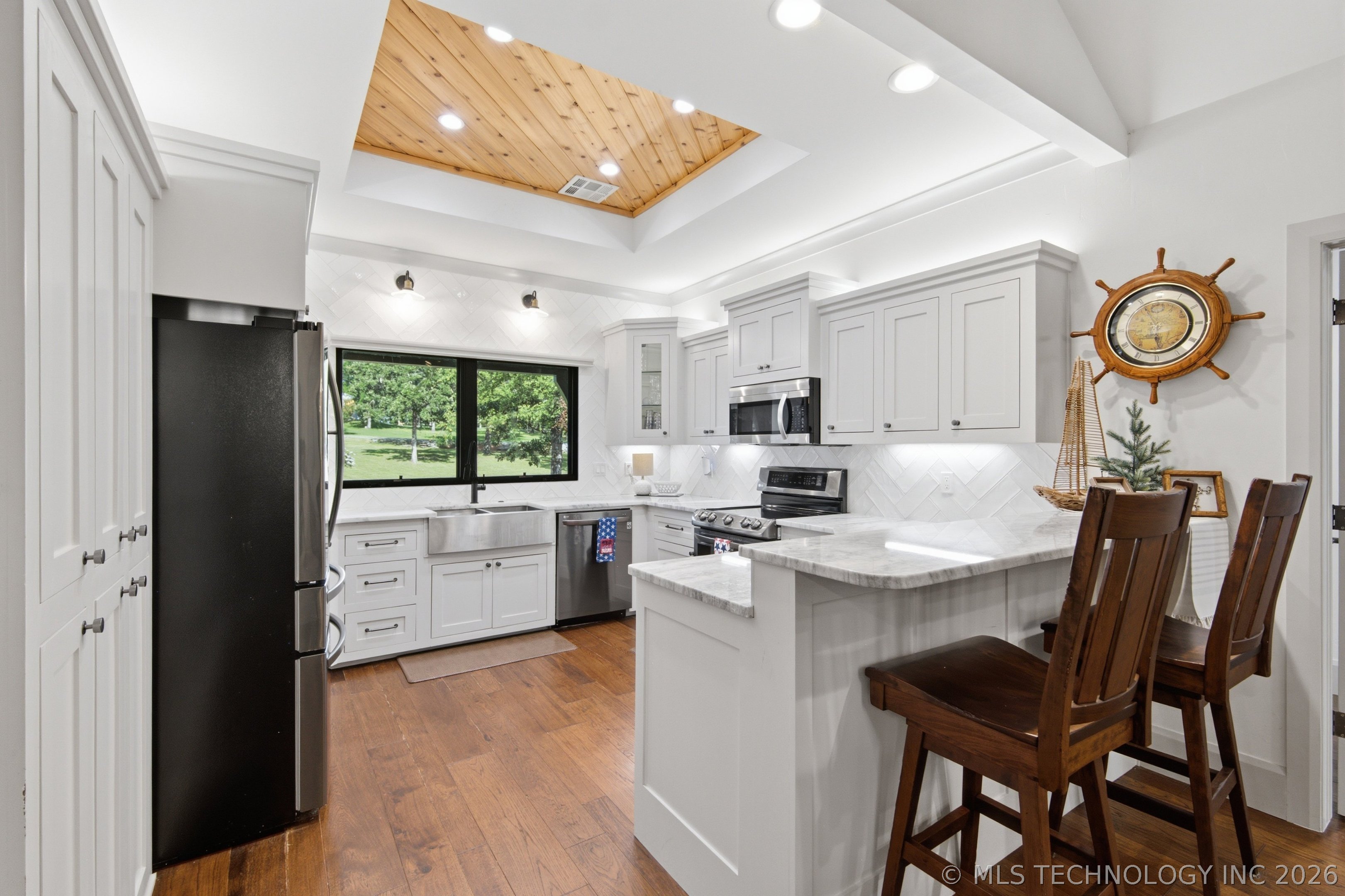 428114 E 1150 Road Property Photo 11